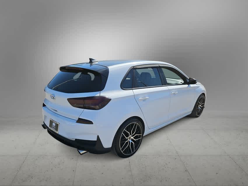 Thumbnail: 2020 Hyundai Elantra - 8