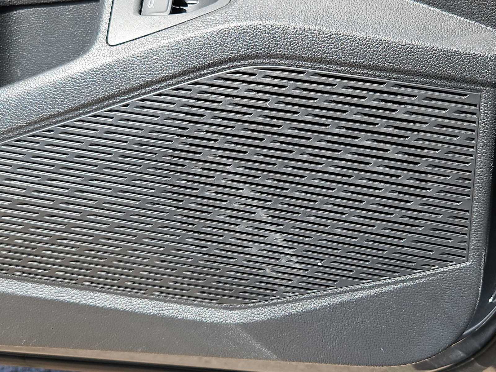 Thumbnail: 2021 Volkswagen Jetta - 30