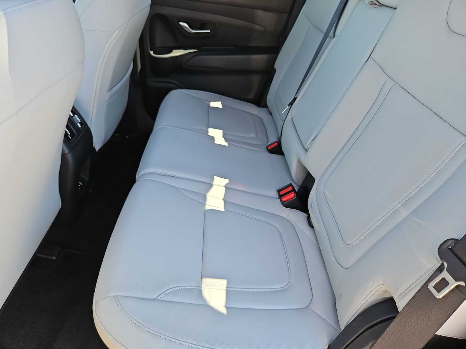 Thumbnail: 2025 Hyundai Santa Cruz - 18