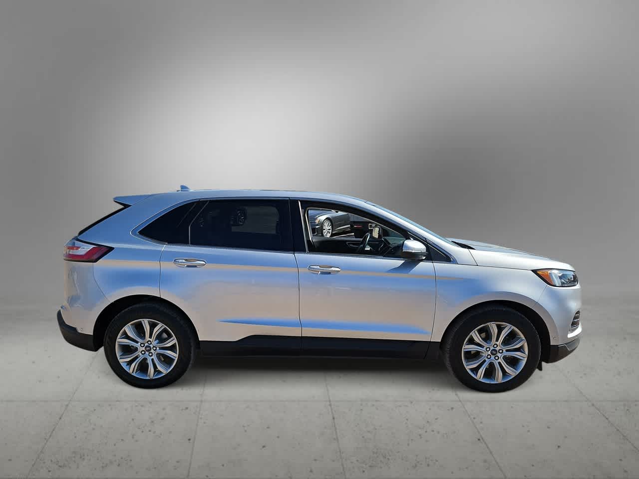 Thumbnail: 2019 Ford Edge - 9