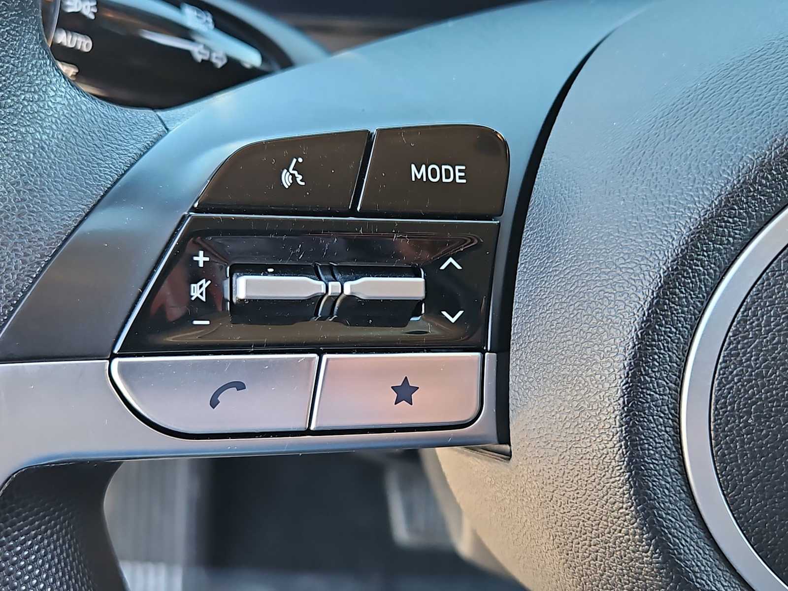 Thumbnail: 2024 Hyundai Elantra - 23