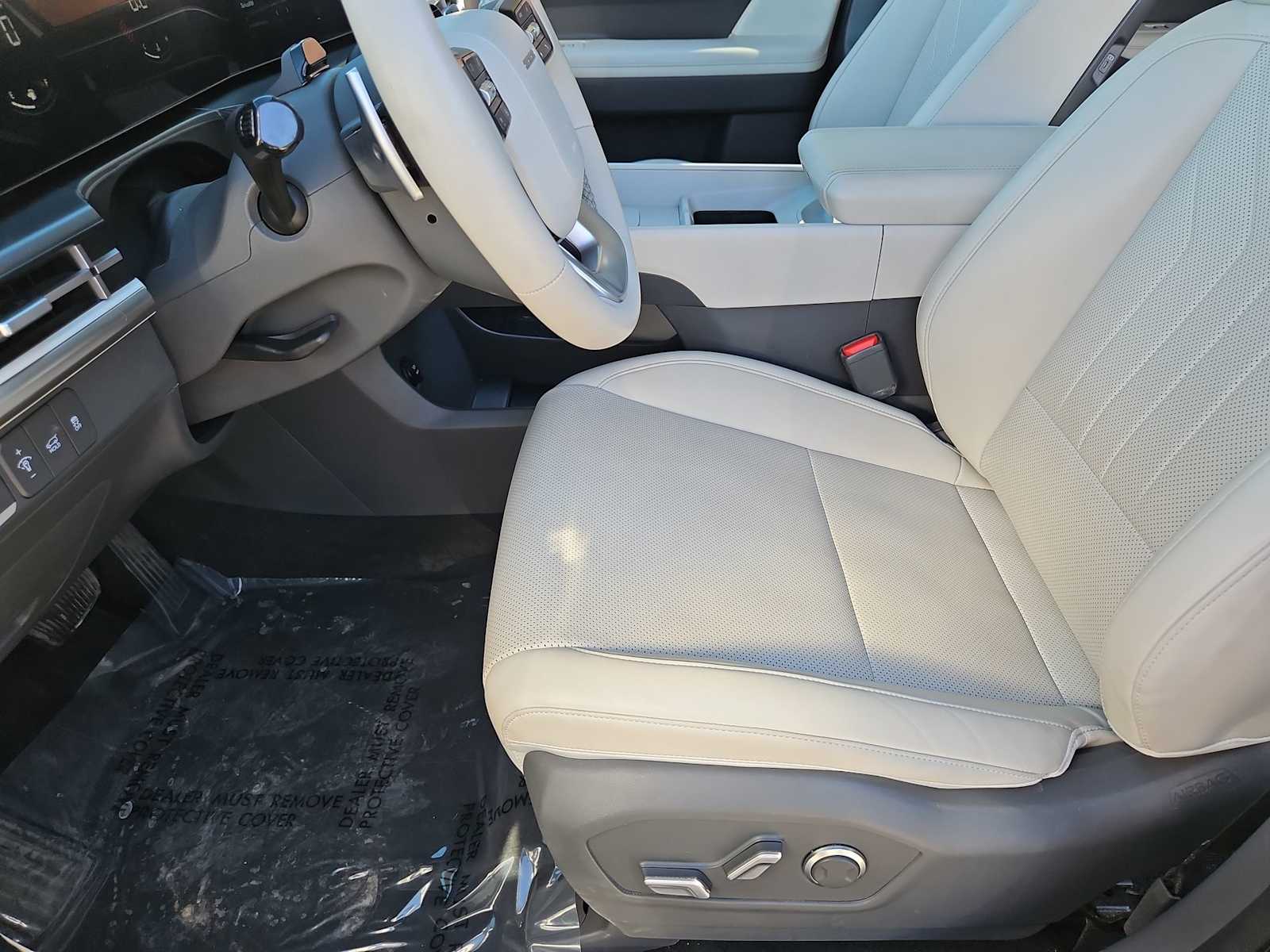 Thumbnail: 2024 Hyundai Santa Fe - 16