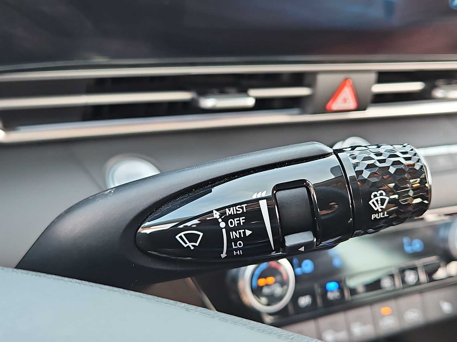 Thumbnail: 2023 Hyundai Elantra - 25