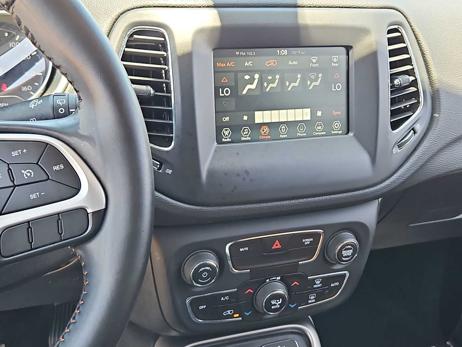 Thumbnail: 2020 Jeep Compass - 27