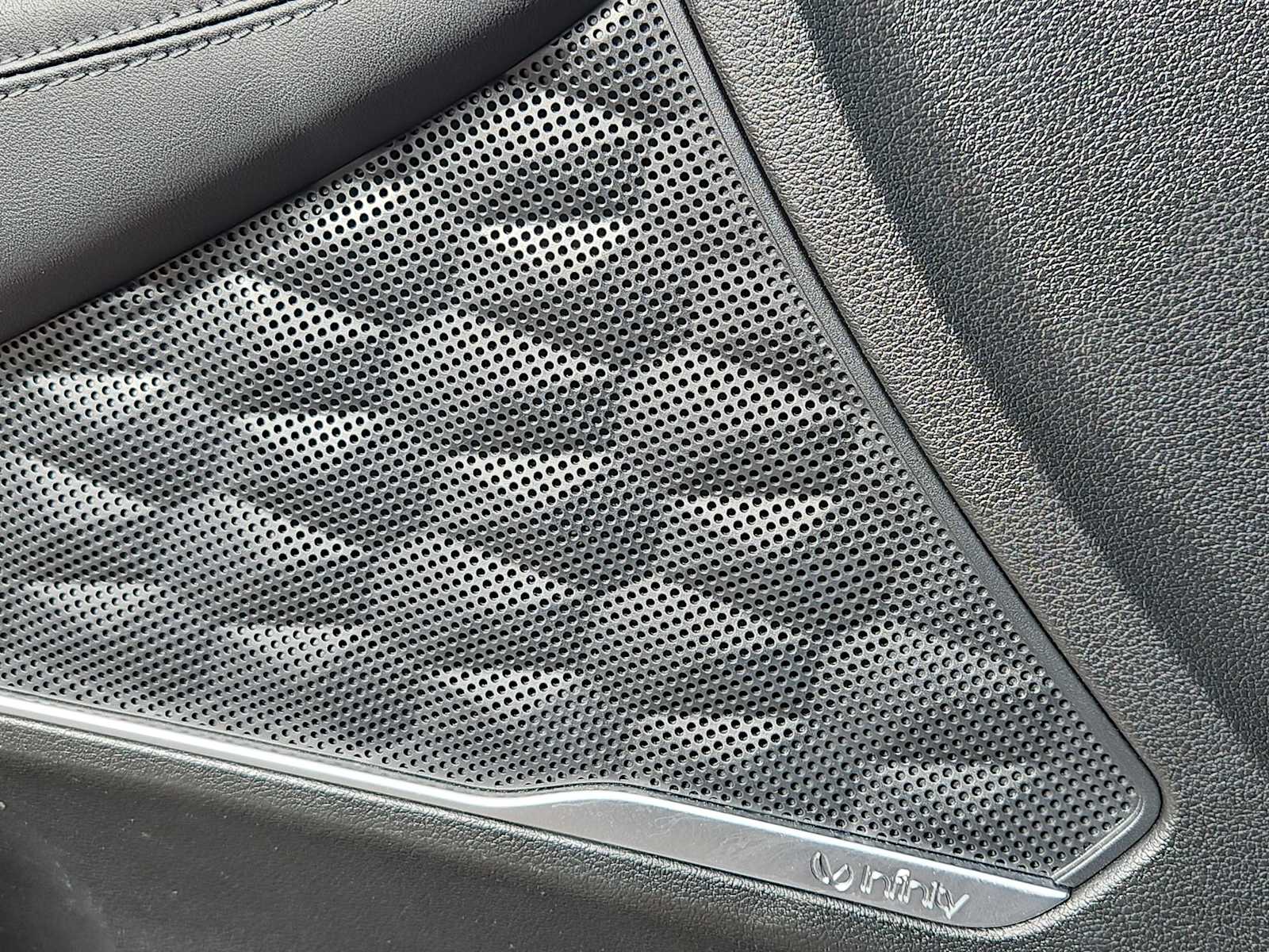 Thumbnail: 2019 Hyundai Santa Fe - 31