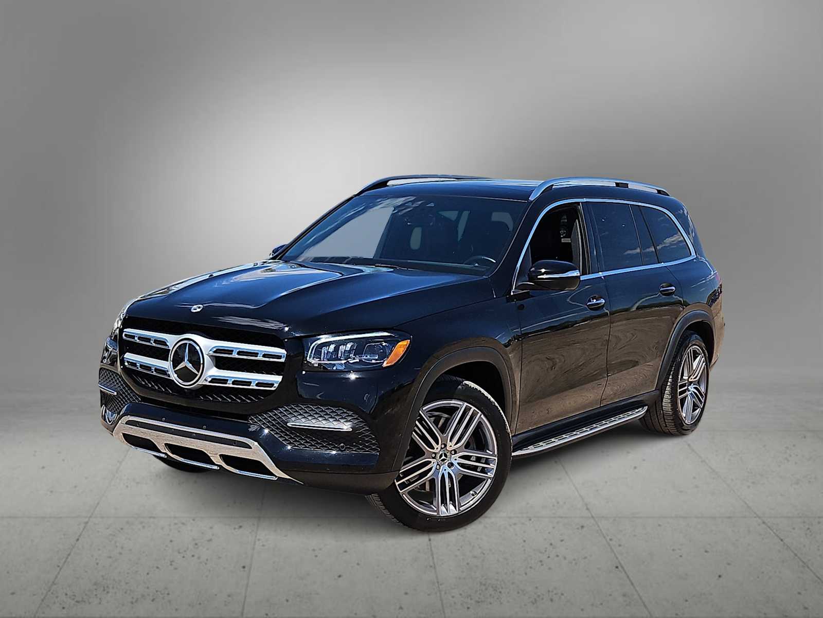 Thumbnail: 2022 Mercedes-Benz GLS - 1