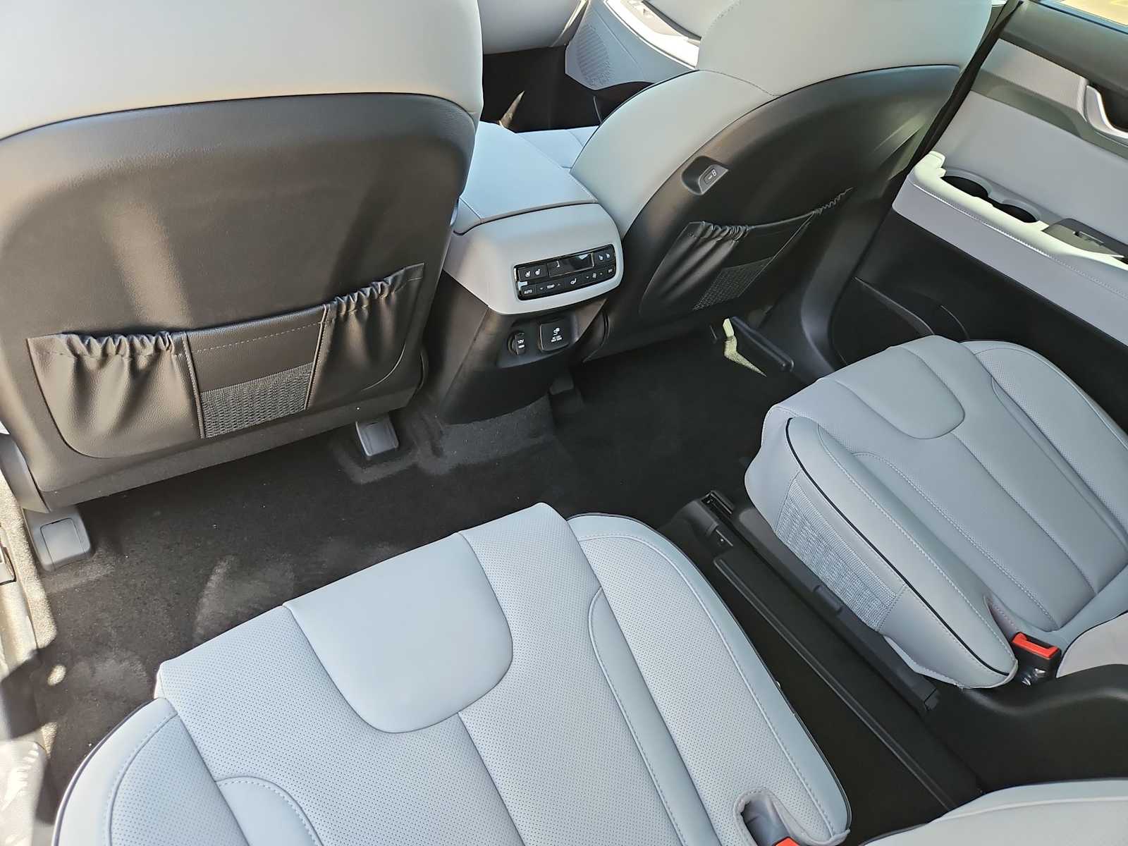 2025 Hyundai Palisade SEL 17