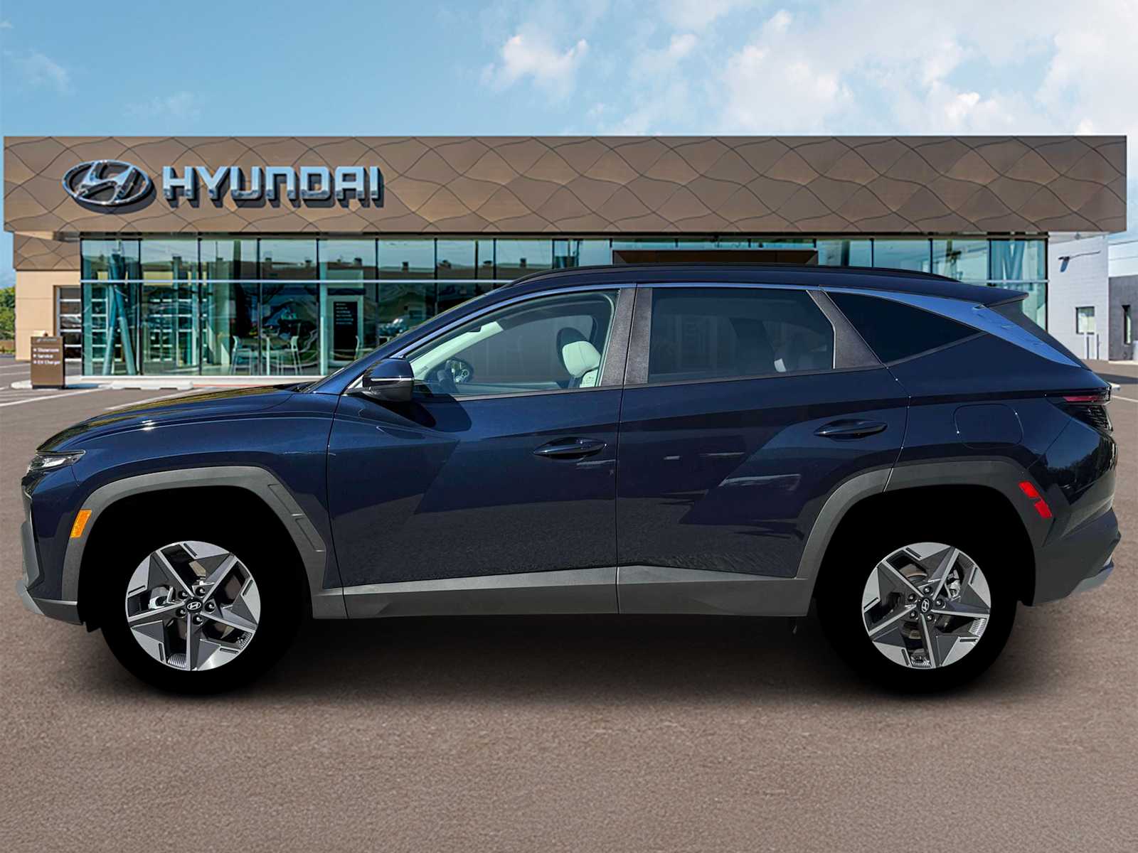 Thumbnail: 2026 Hyundai Tucson - 3
