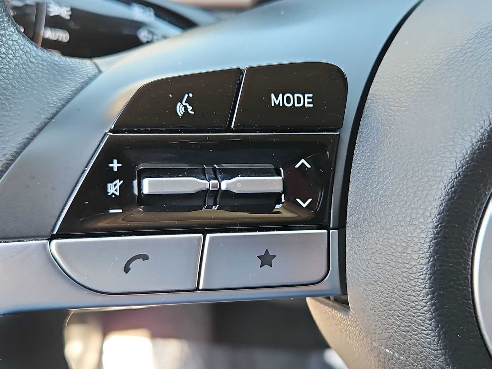 Thumbnail: 2023 Hyundai Tucson - 24