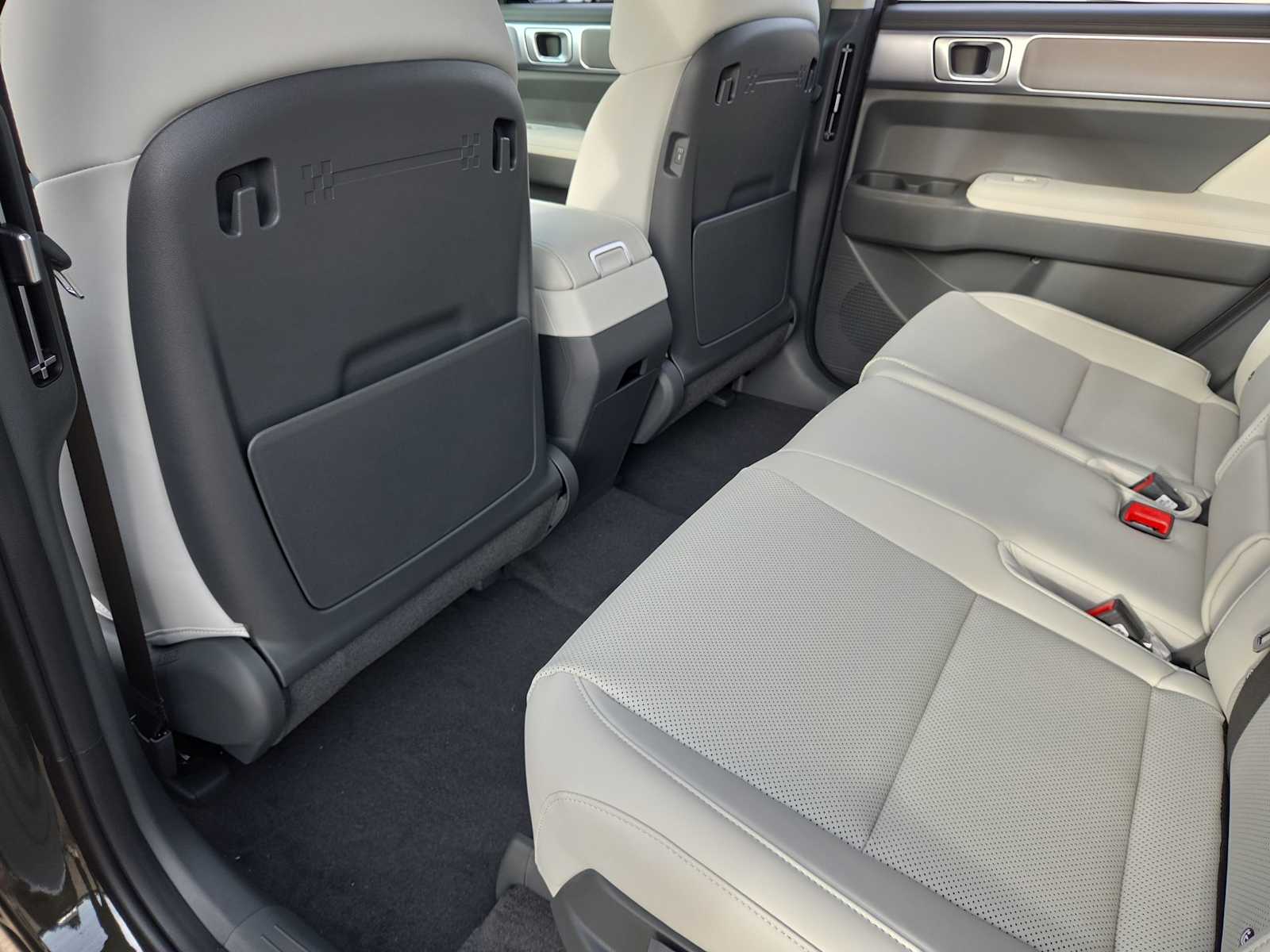 Thumbnail: 2026 Hyundai Santa Fe - 18