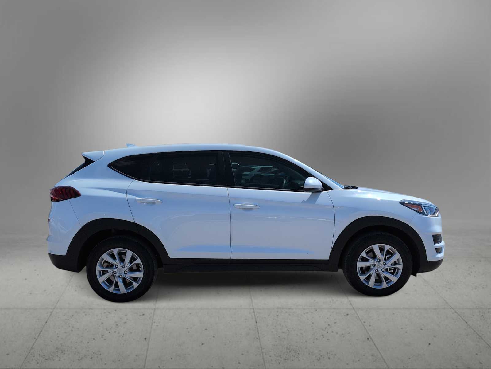 Thumbnail: 2021 Hyundai Tucson - 9