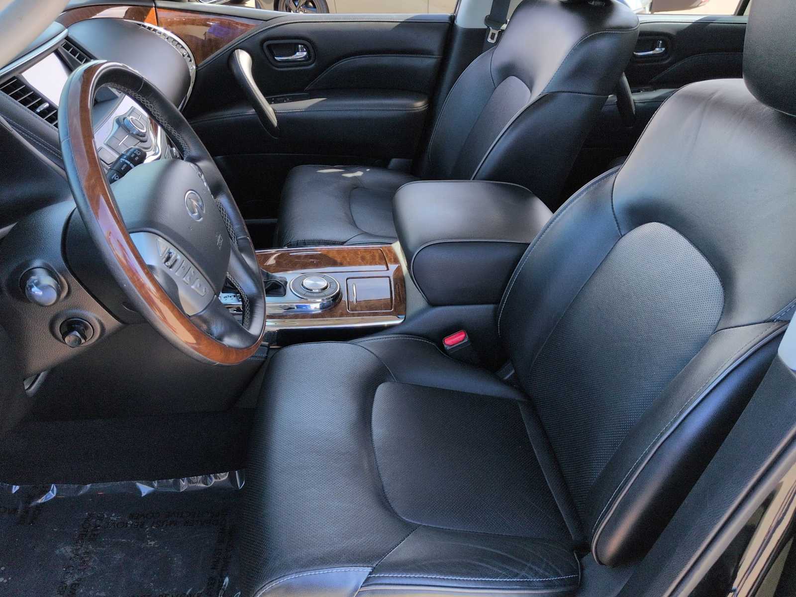 Thumbnail: 2019 INFINITI QX80 - 17