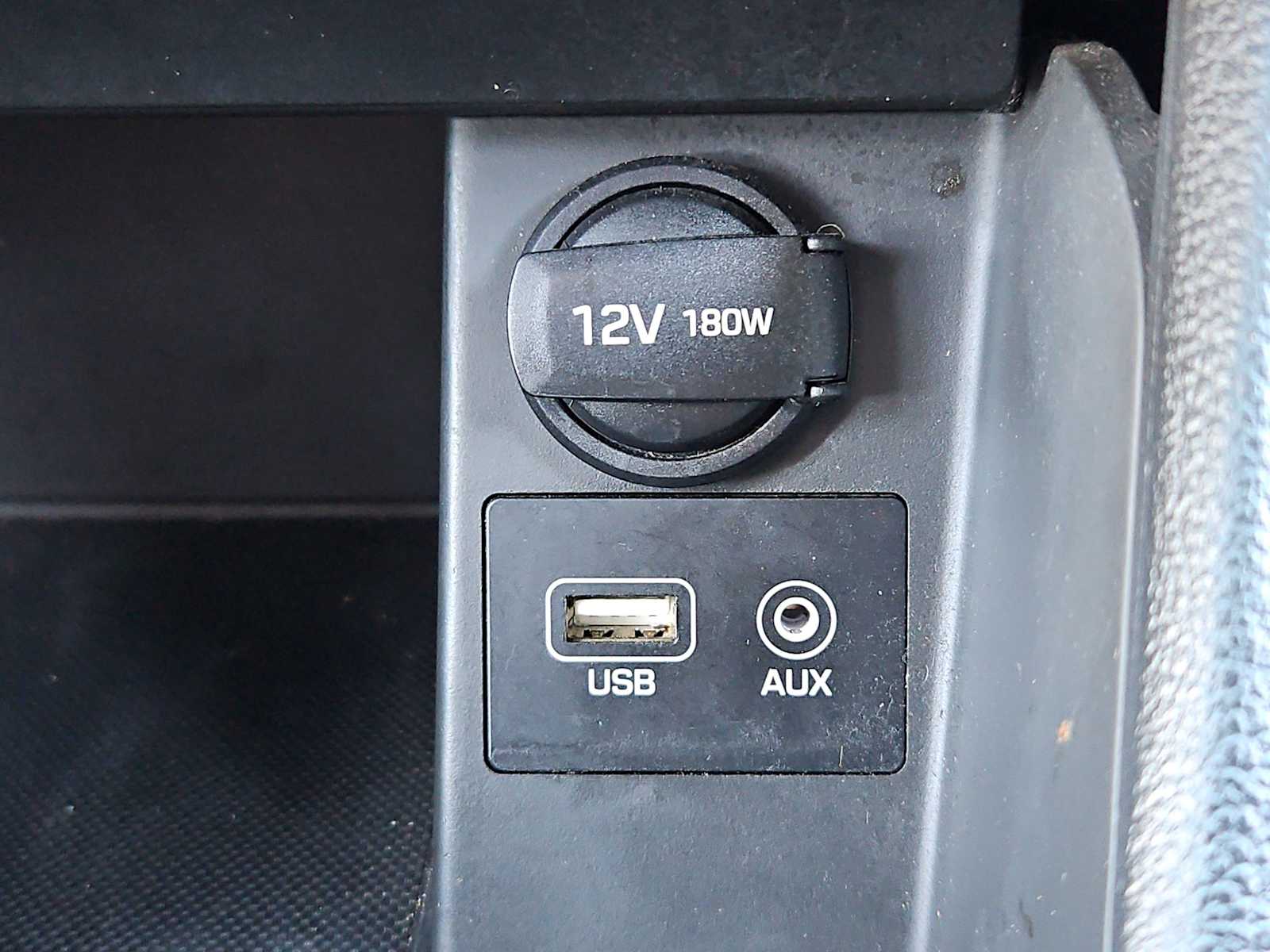 Thumbnail: 2020 Hyundai Elantra - 27