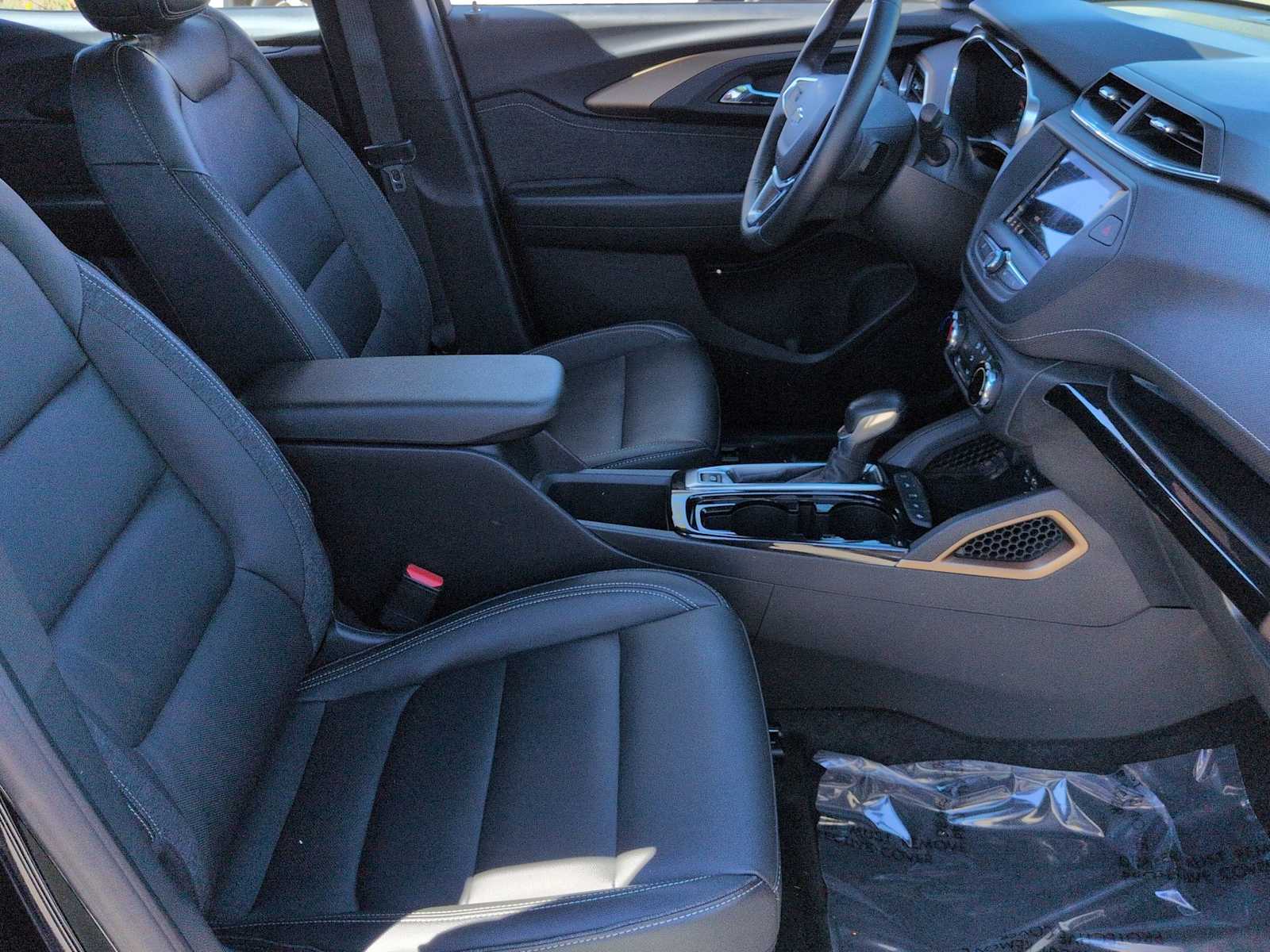 Thumbnail: 2021 Chevrolet TrailBlazer - 22