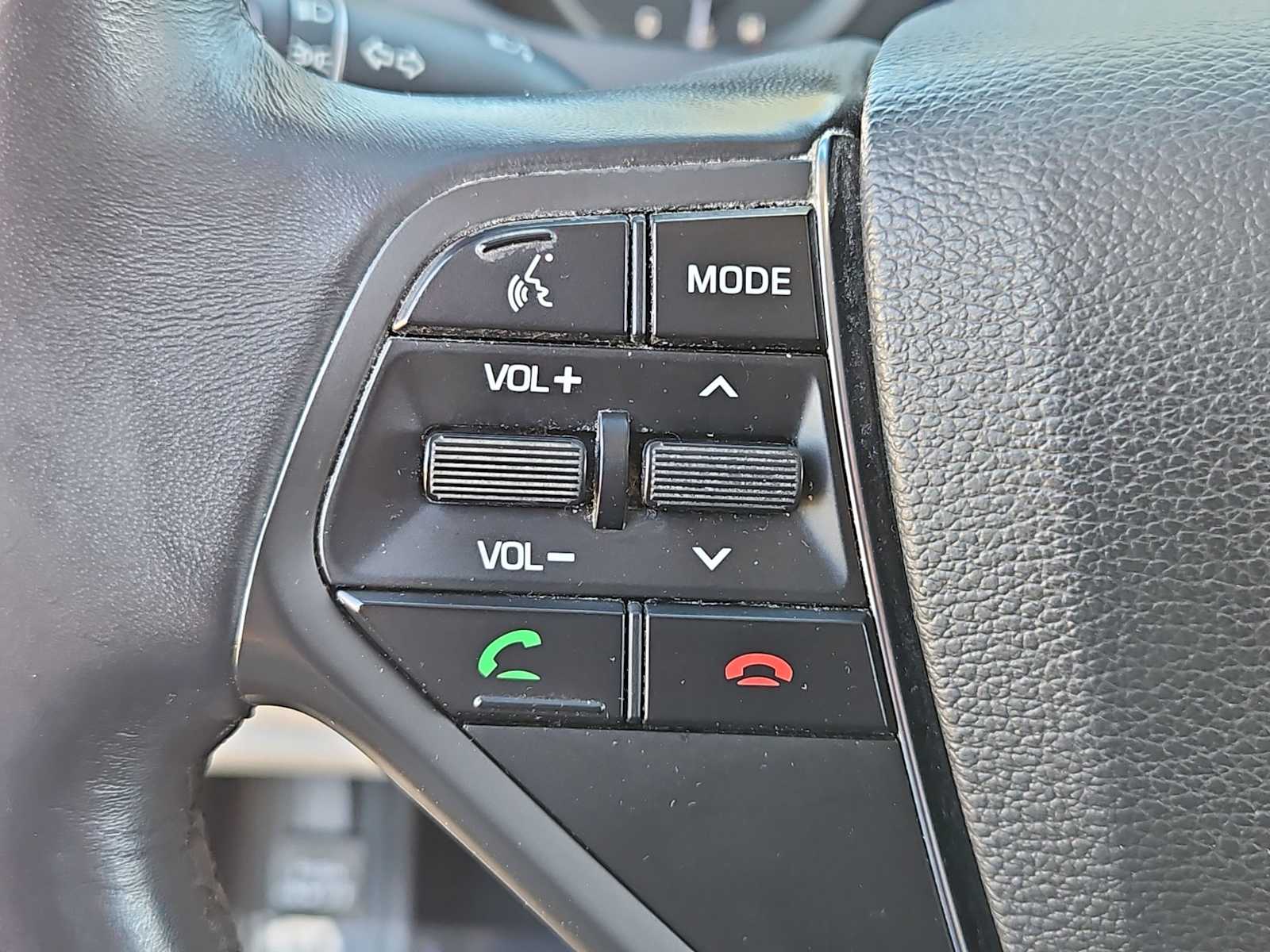 Thumbnail: 2016 Hyundai Sonata - 23