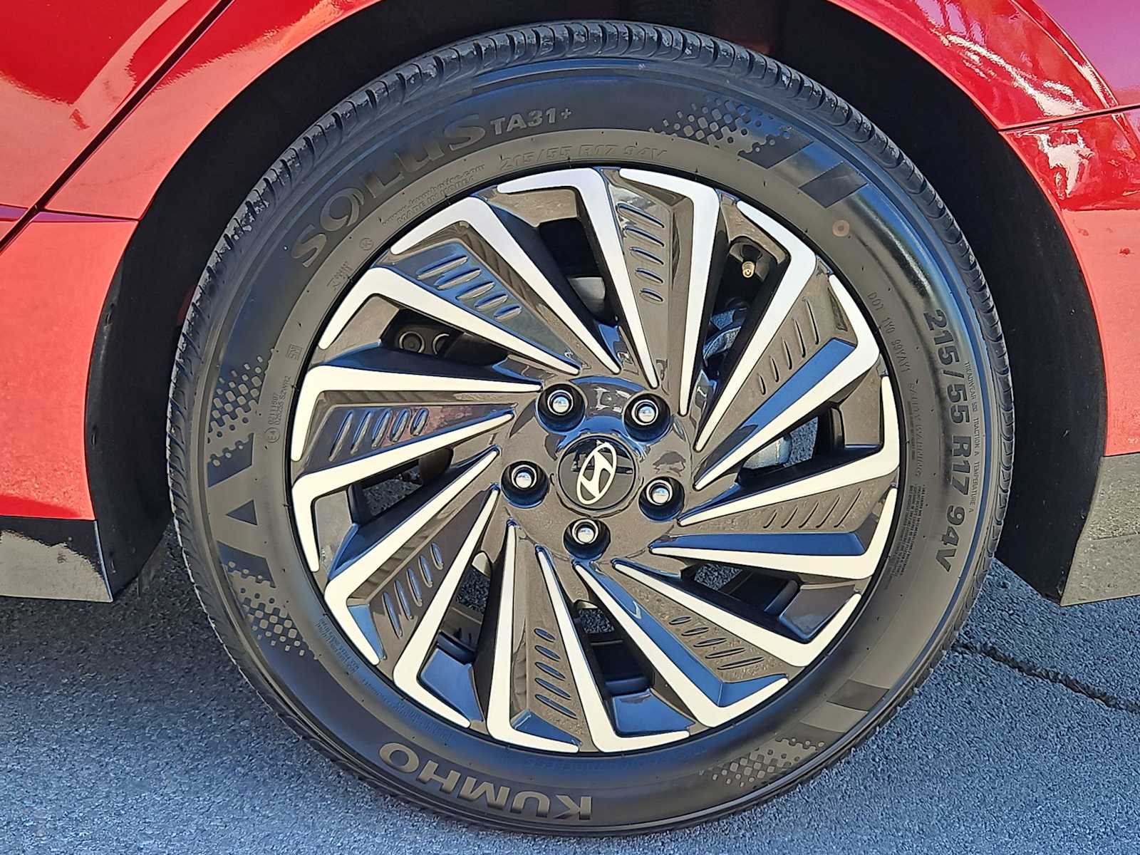 Thumbnail: 2024 Hyundai Sonata - 13