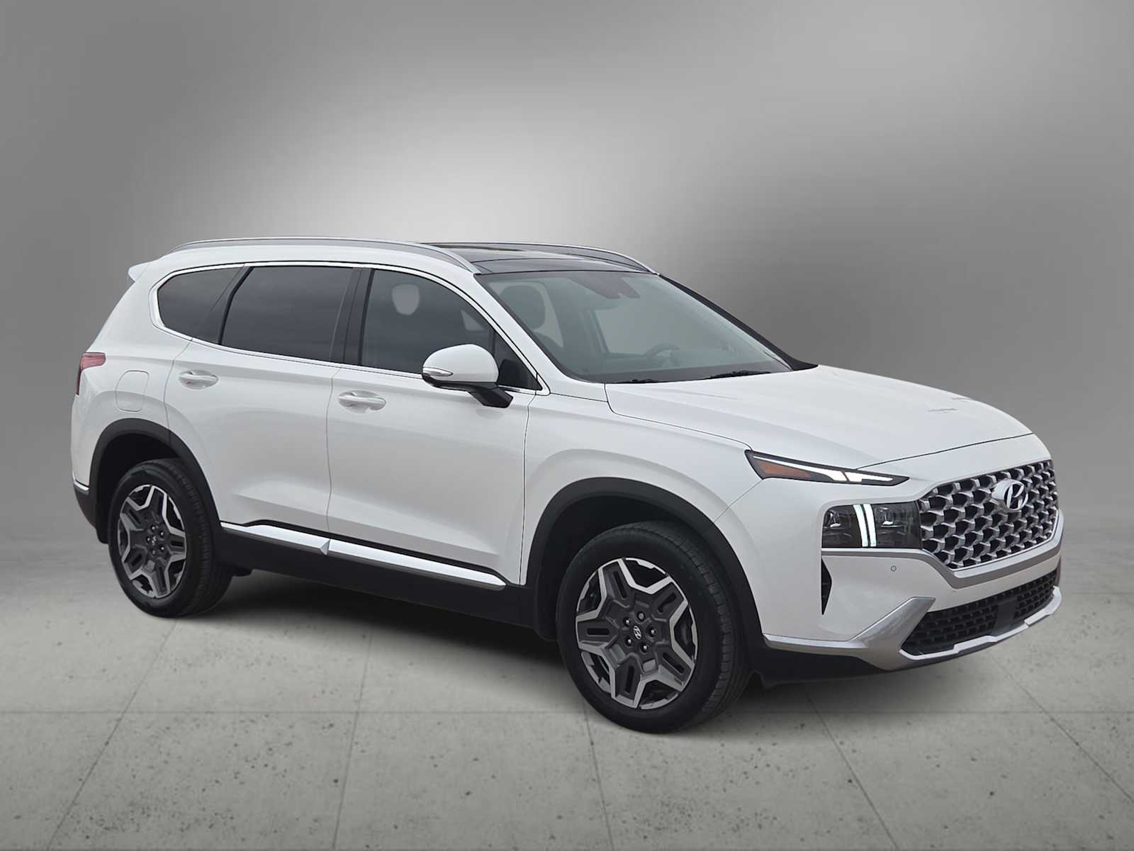 Thumbnail: 2023 Hyundai Santa Fe - 2