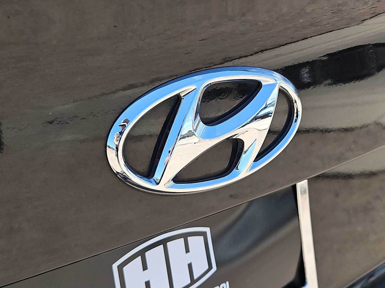 Thumbnail: 2016 Hyundai Sonata - 11