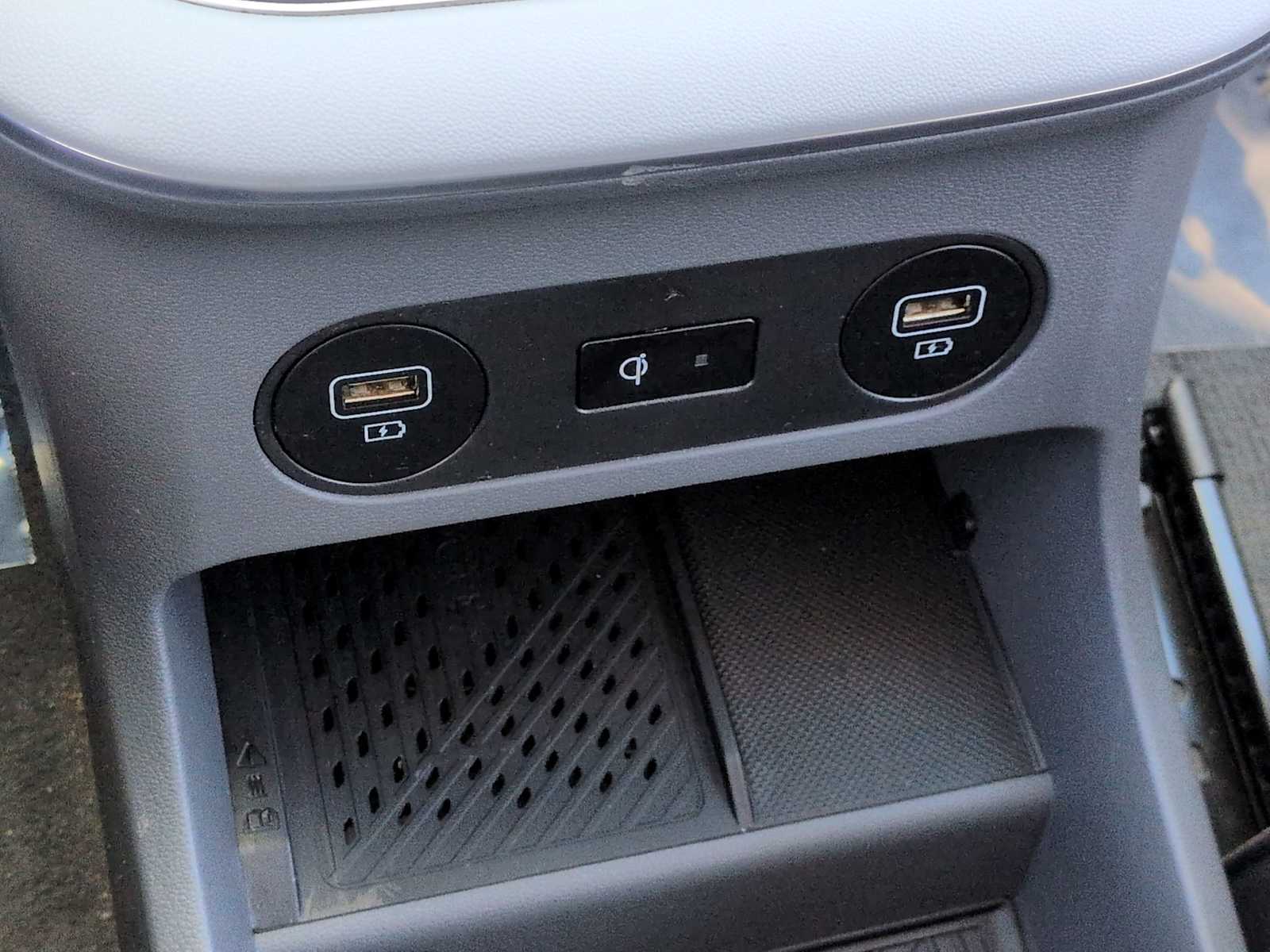 Thumbnail: 2024 Hyundai Ioniq 5 - 31