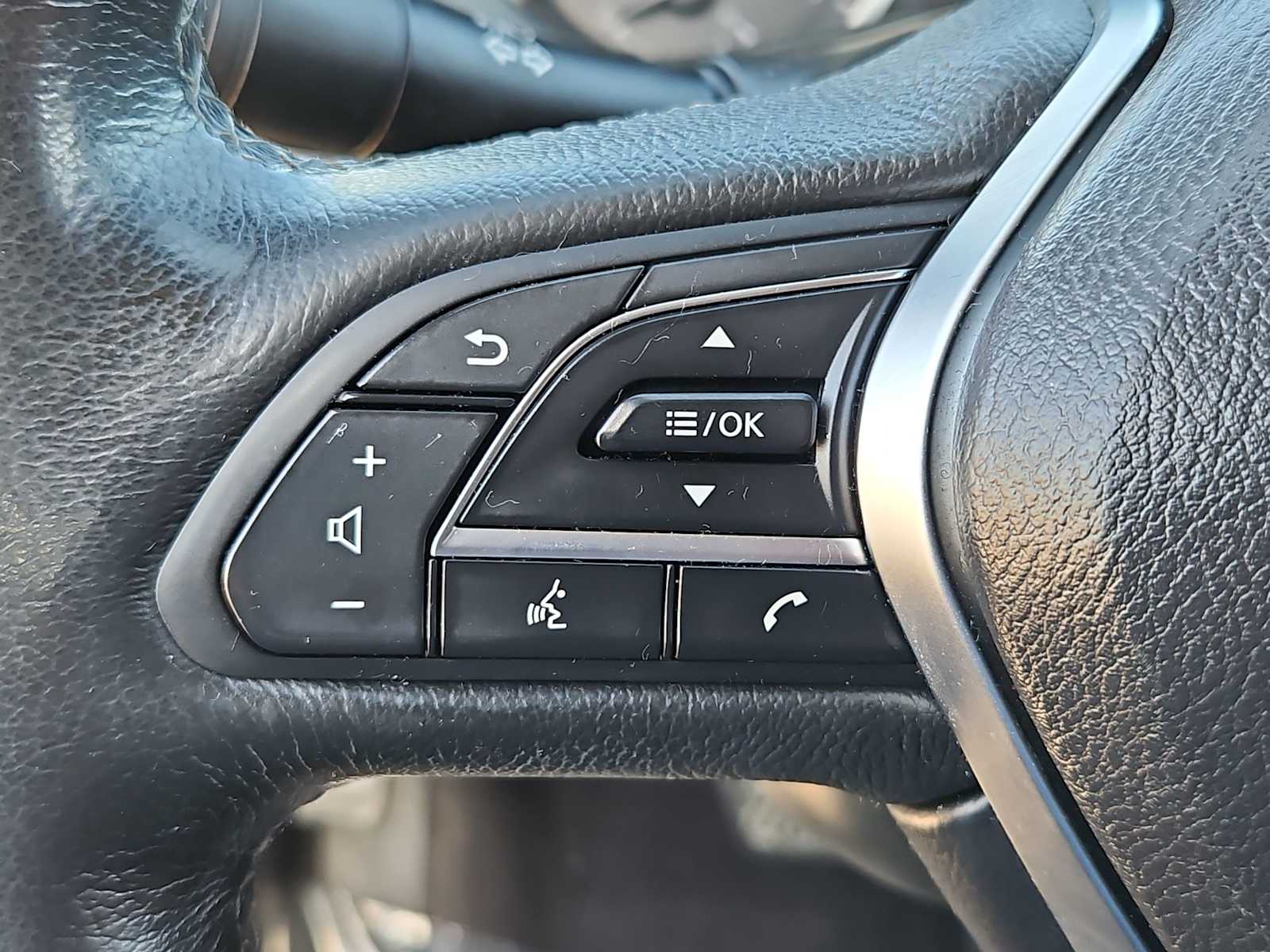 Thumbnail: 2018 INFINITI Q50 - 25