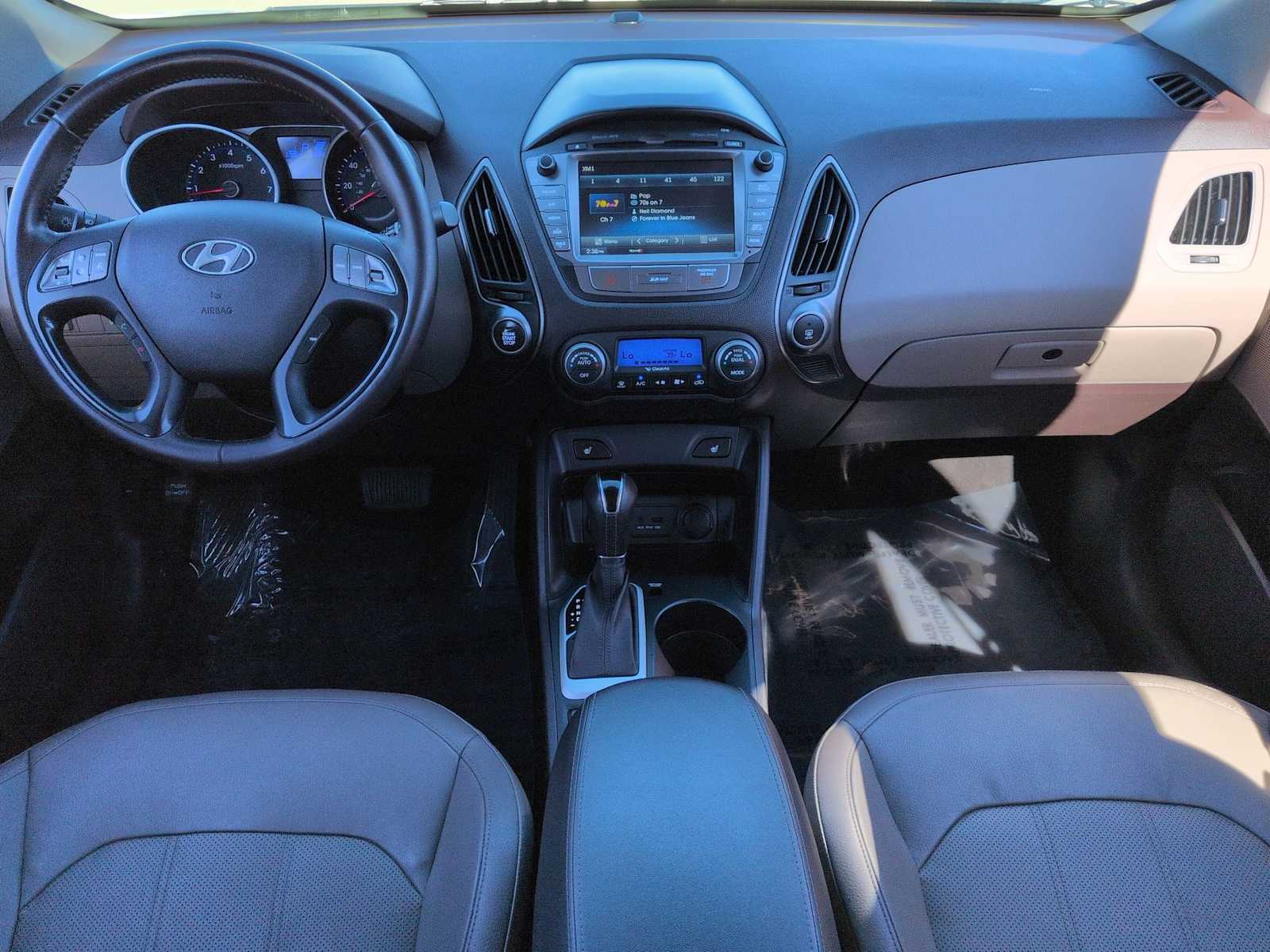 Thumbnail: 2014 Hyundai Tucson - 16