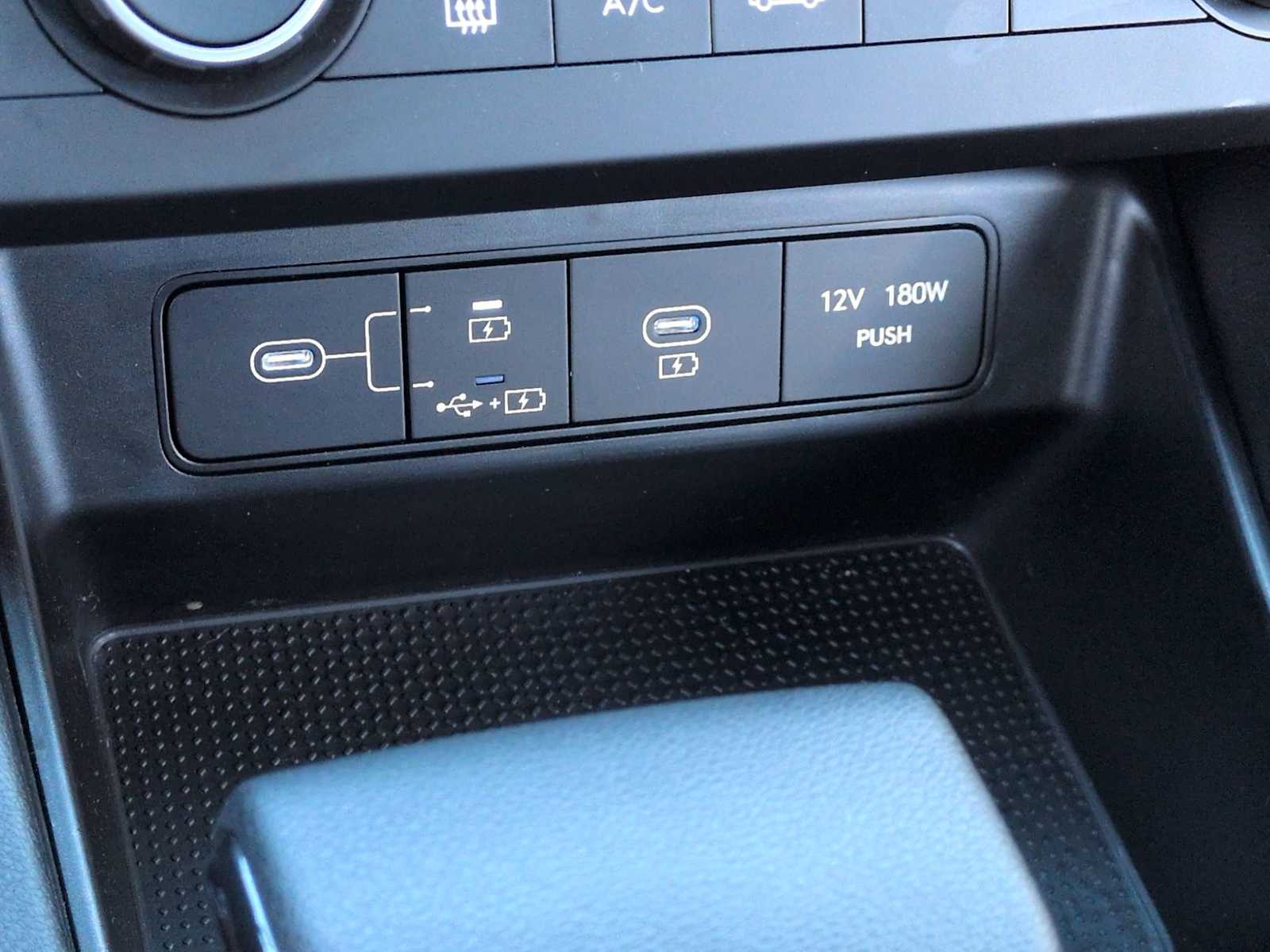 Thumbnail: 2025 Hyundai Santa Cruz - 31