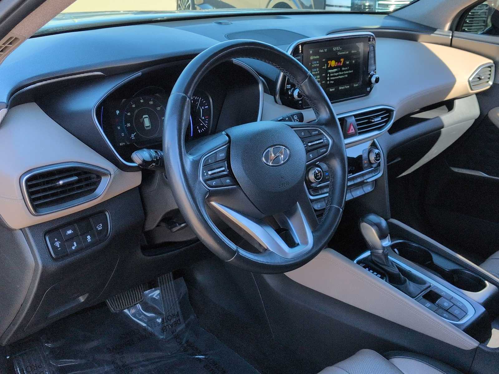 Thumbnail: 2019 Hyundai Santa Fe - 10