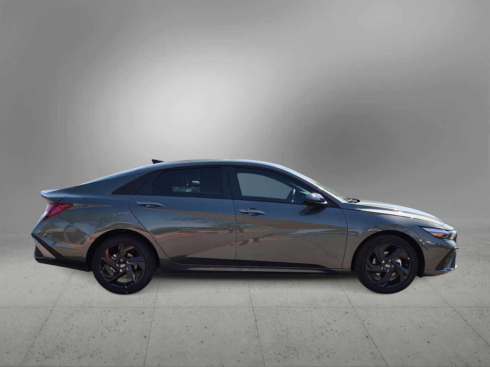 Thumbnail: 2026 Hyundai Elantra - 9