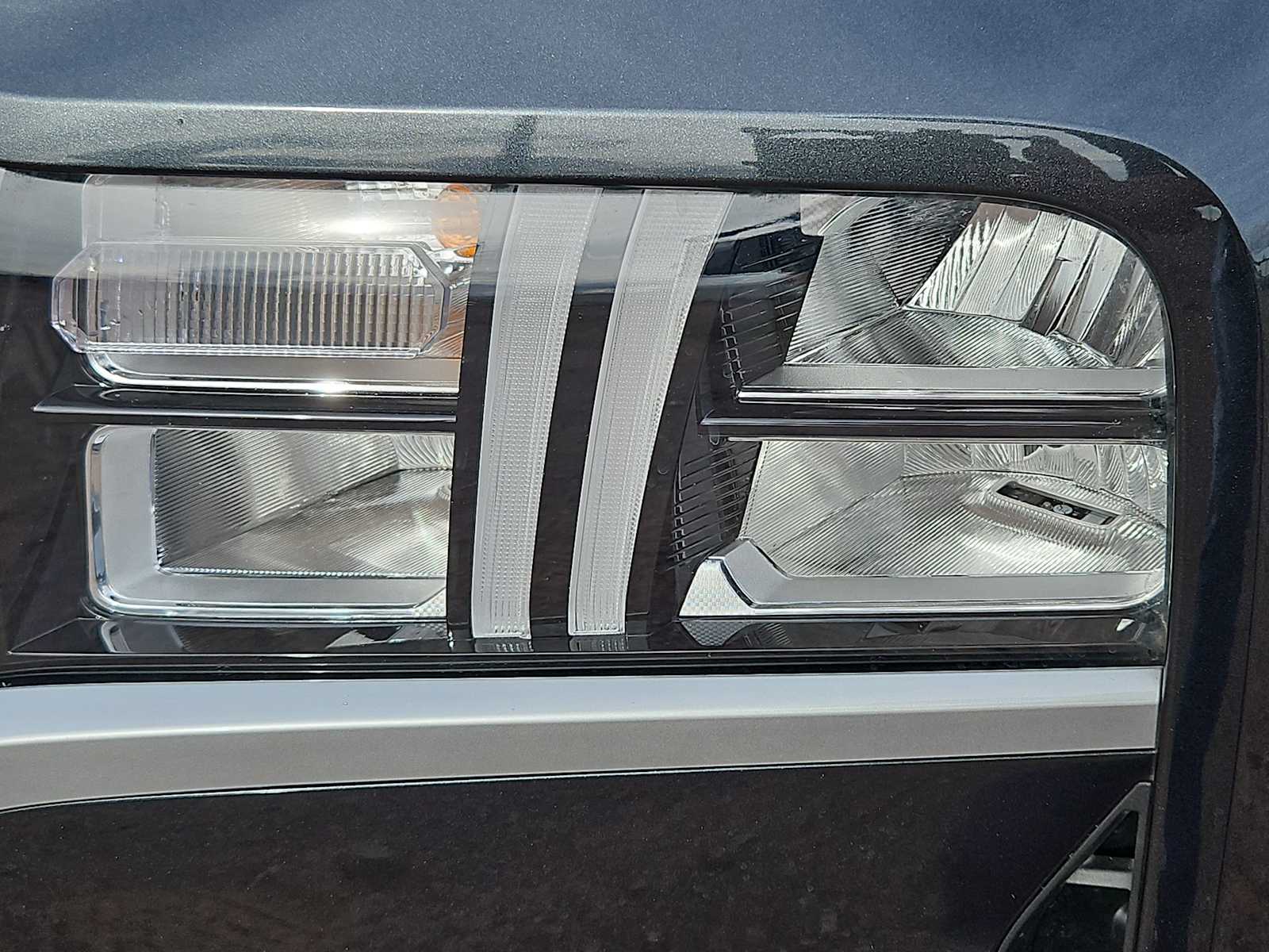 Thumbnail: 2023 Hyundai Santa Fe - 11