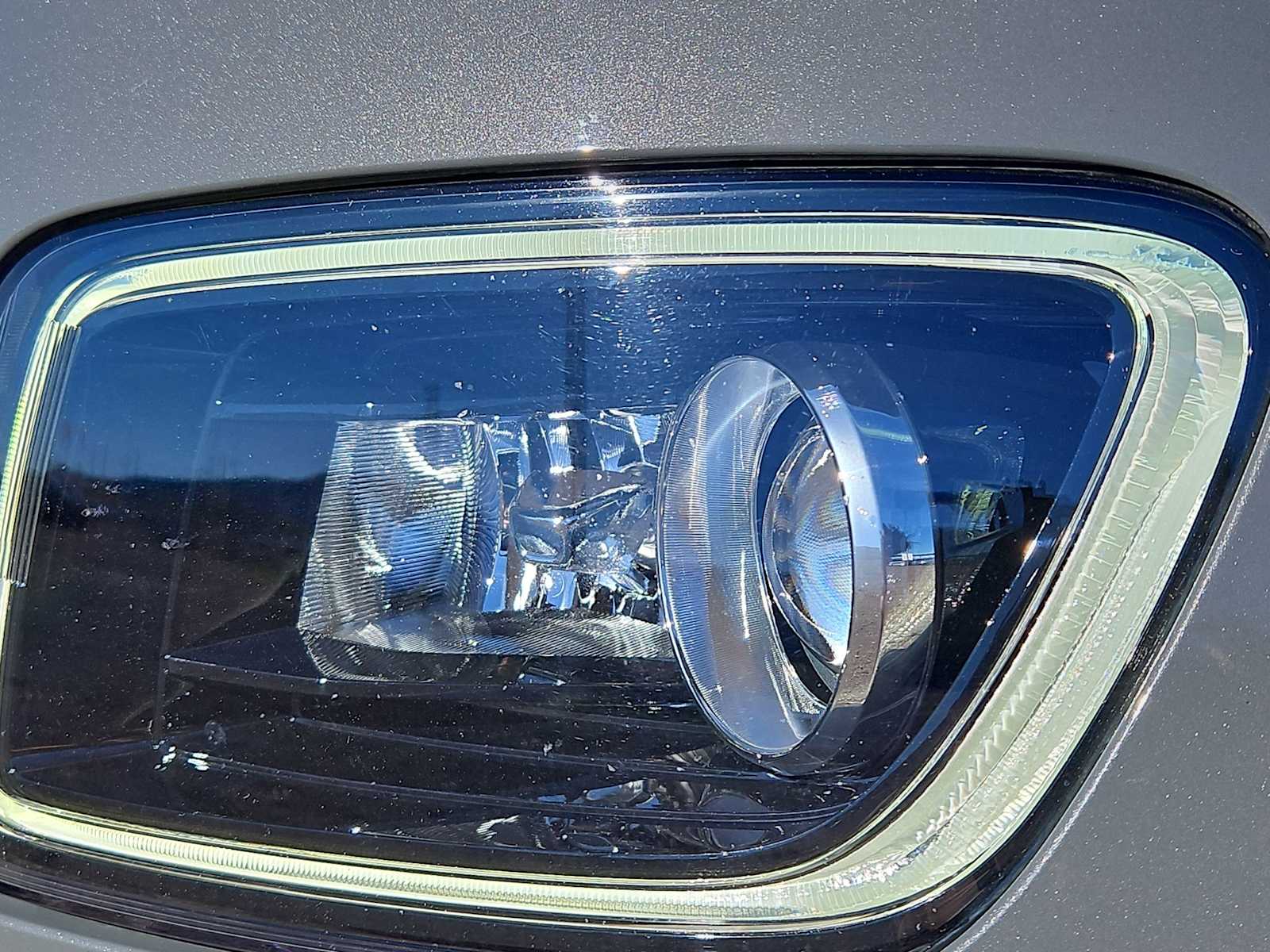 Thumbnail: 2023 Hyundai Venue - 11