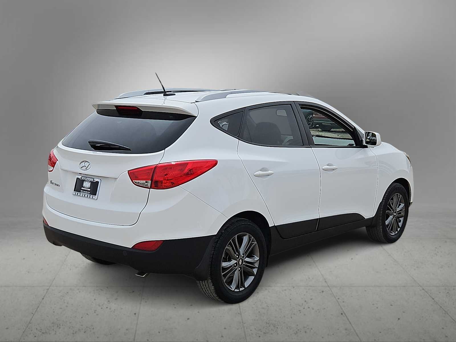 Thumbnail: 2014 Hyundai Tucson - 8