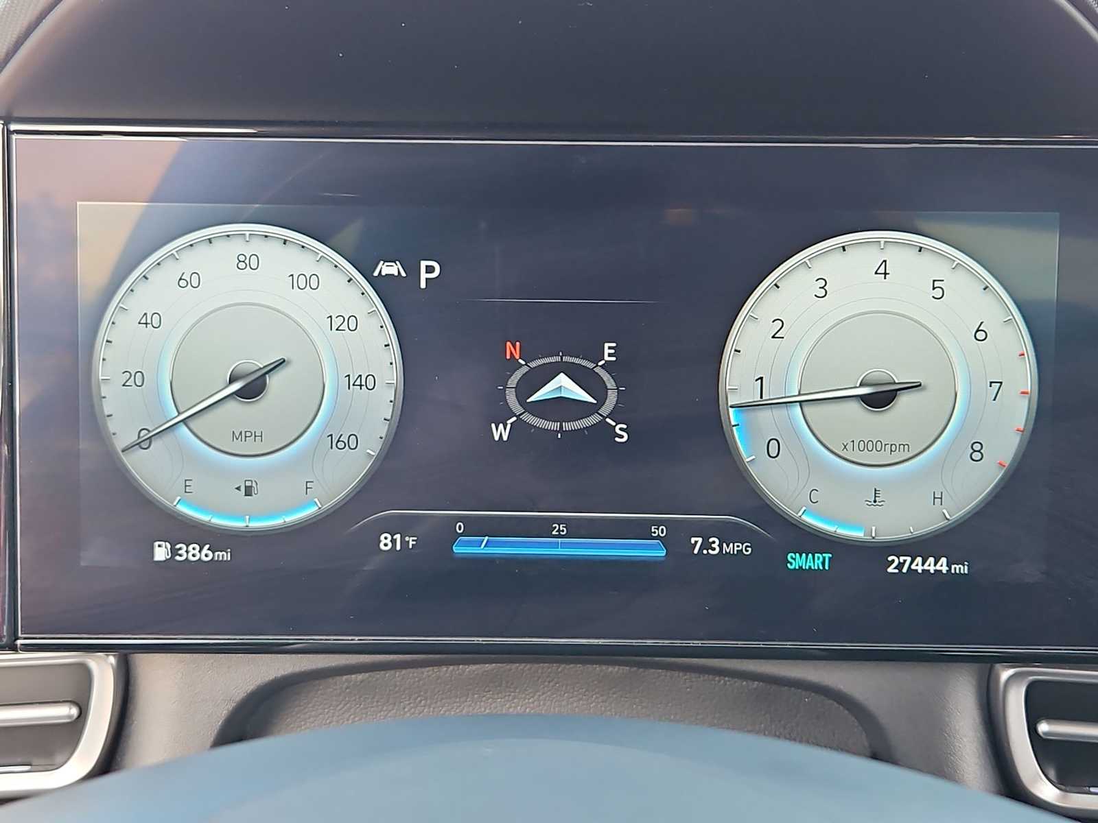 Thumbnail: 2023 Hyundai Elantra - 33