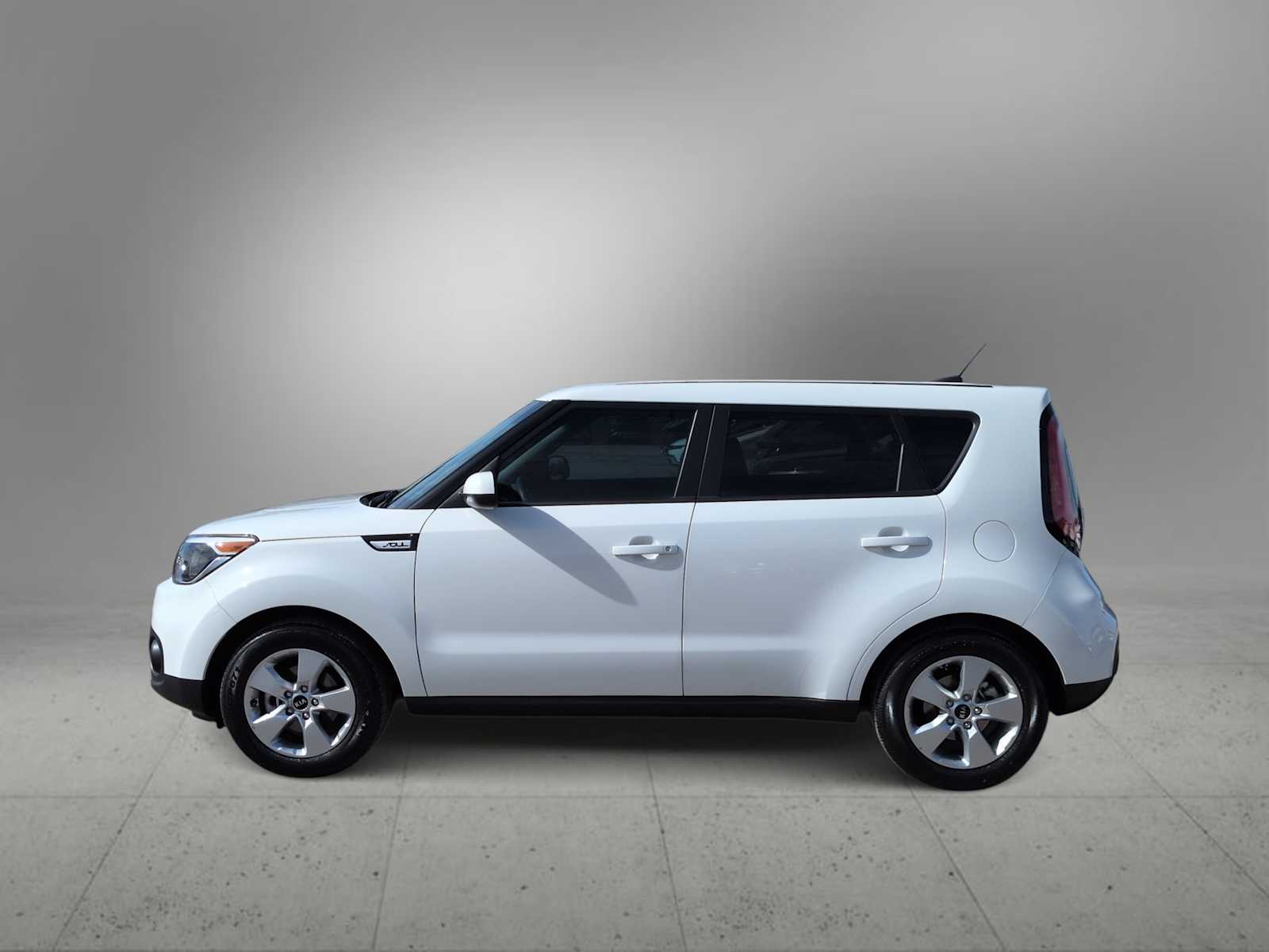 Thumbnail: 2017 Kia Soul - 5