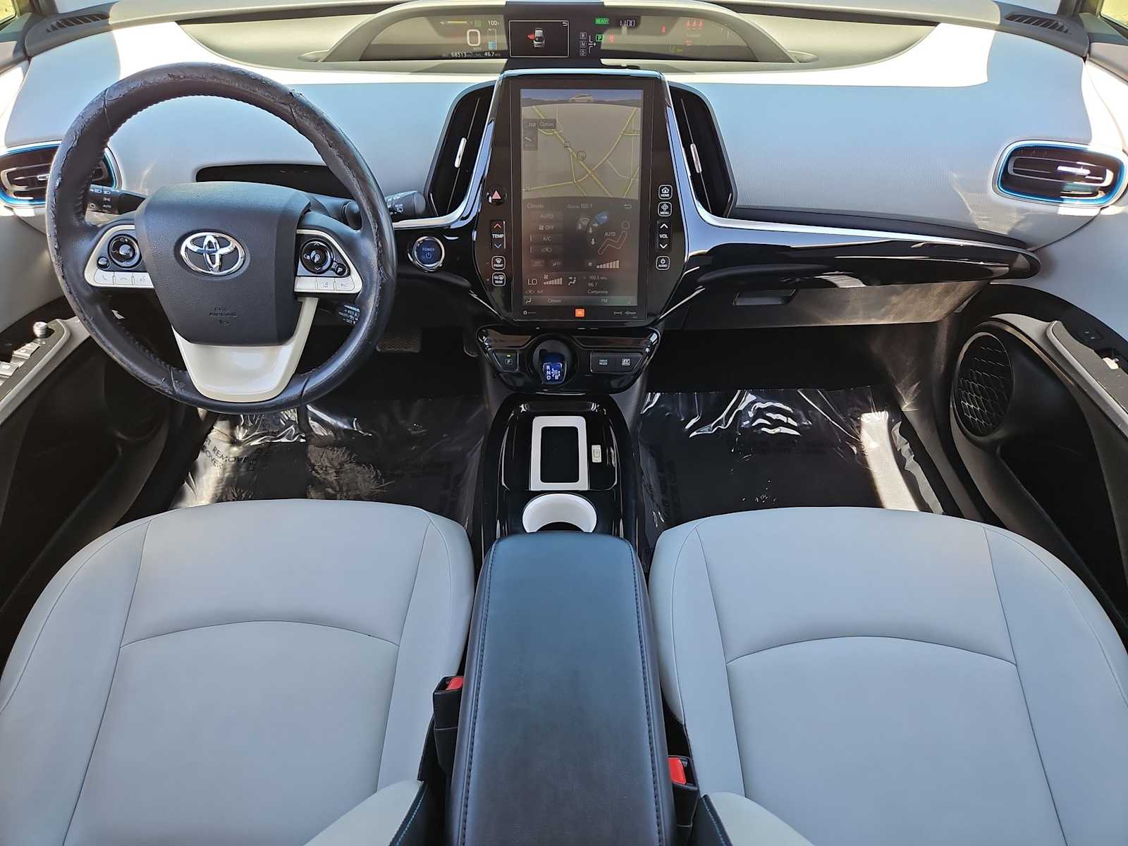 Thumbnail: 2018 Toyota Prius - 15