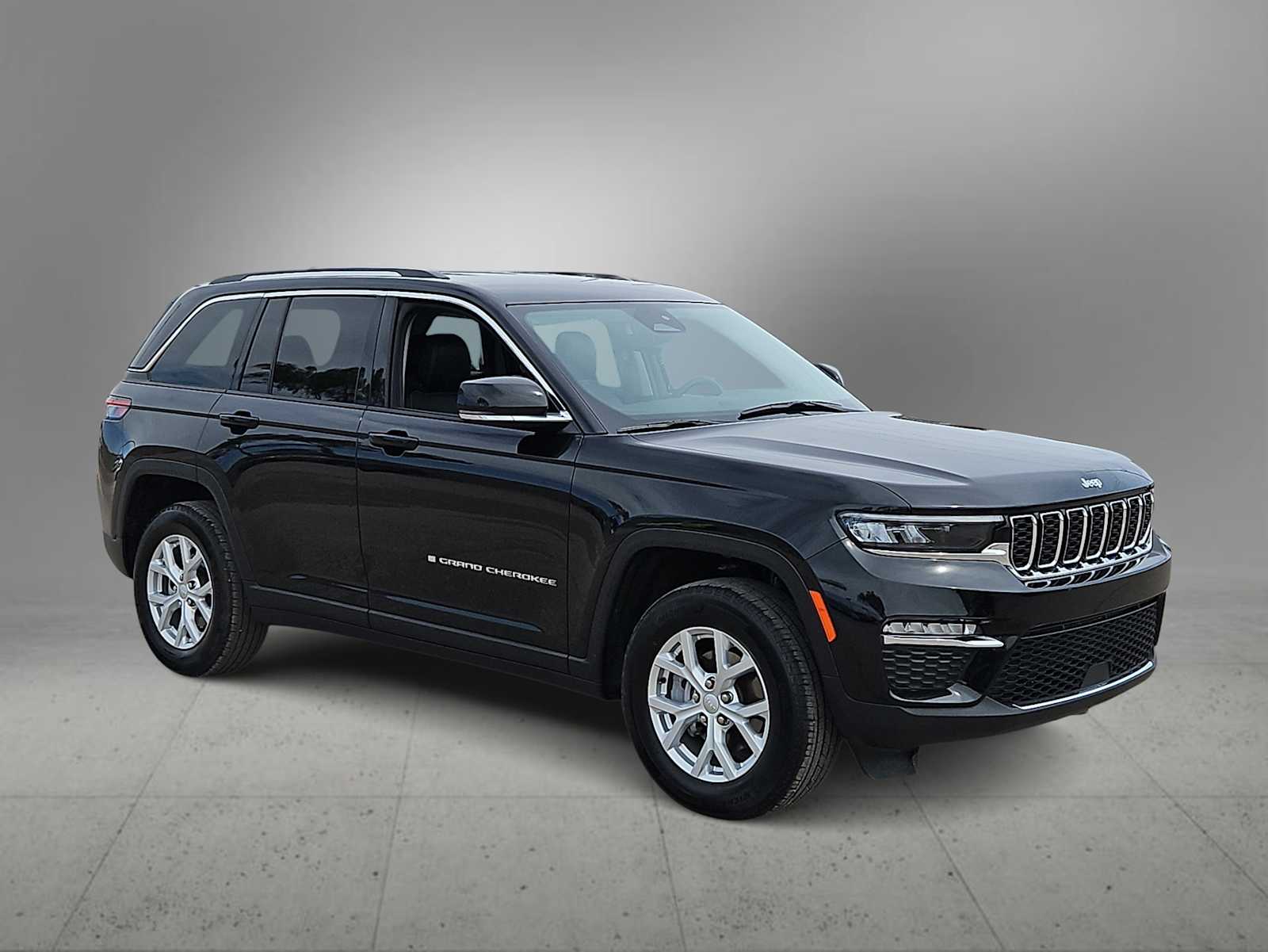 Thumbnail: 2023 Jeep Grand Cherokee - 2