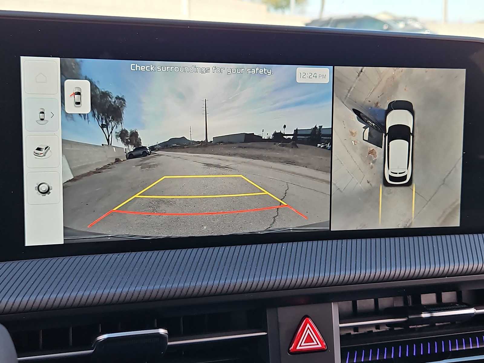 Thumbnail: 2022 Kia EV6 - 29