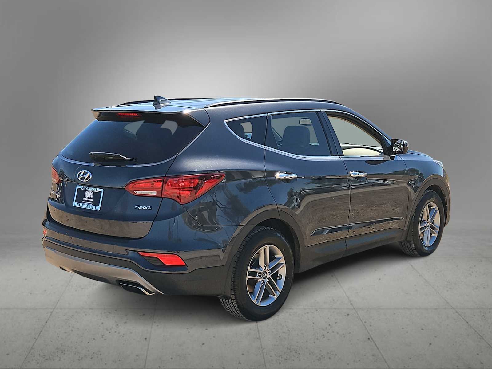 Thumbnail: 2018 Hyundai Santa Fe - 8