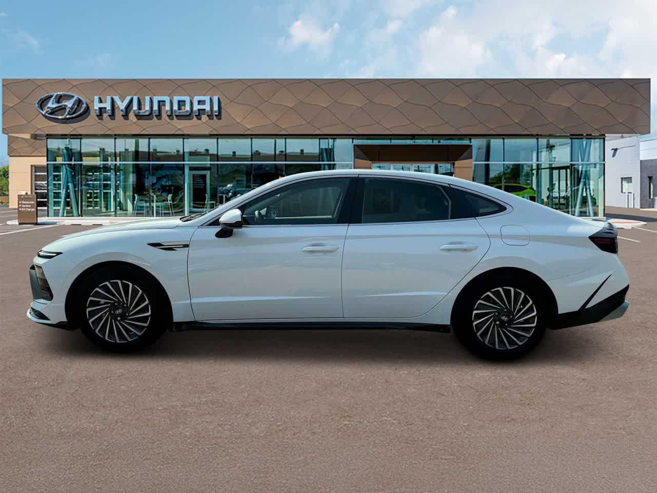 Thumbnail: 2026 Hyundai Sonata - 3