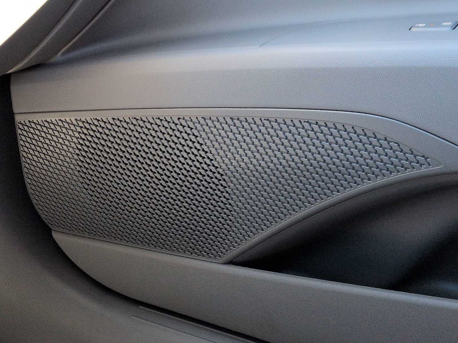 Thumbnail: 2025 Hyundai Elantra - 30