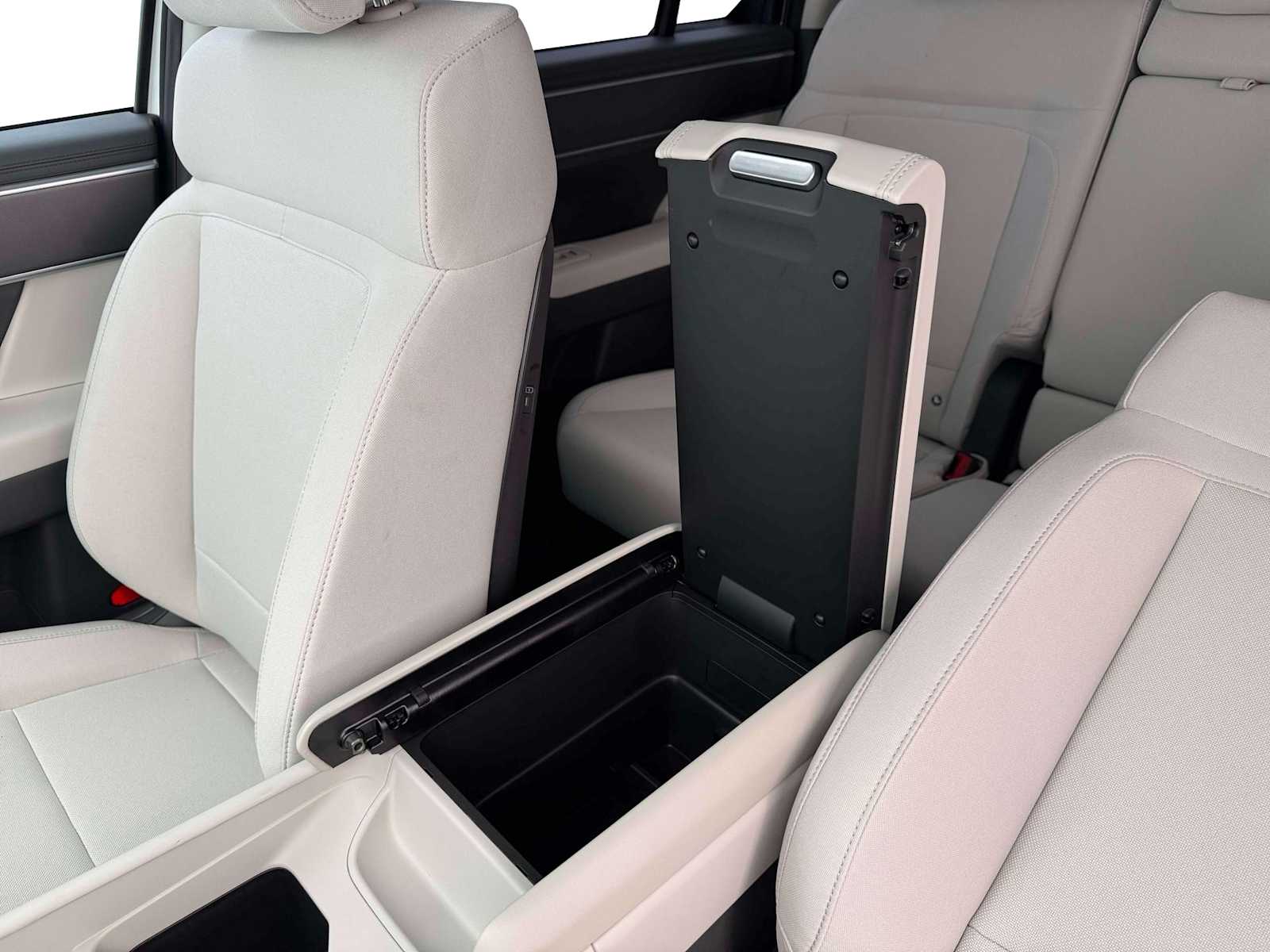 Thumbnail: 2026 Hyundai Santa Fe - 12