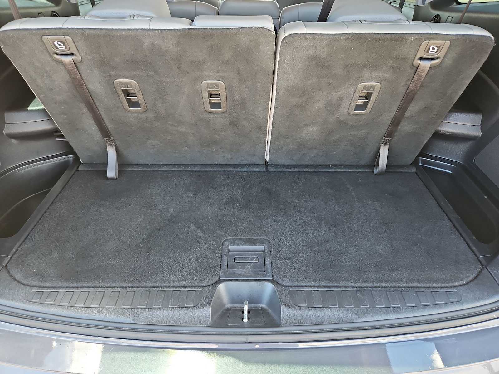 Thumbnail: 2019 Honda Pilot - 33