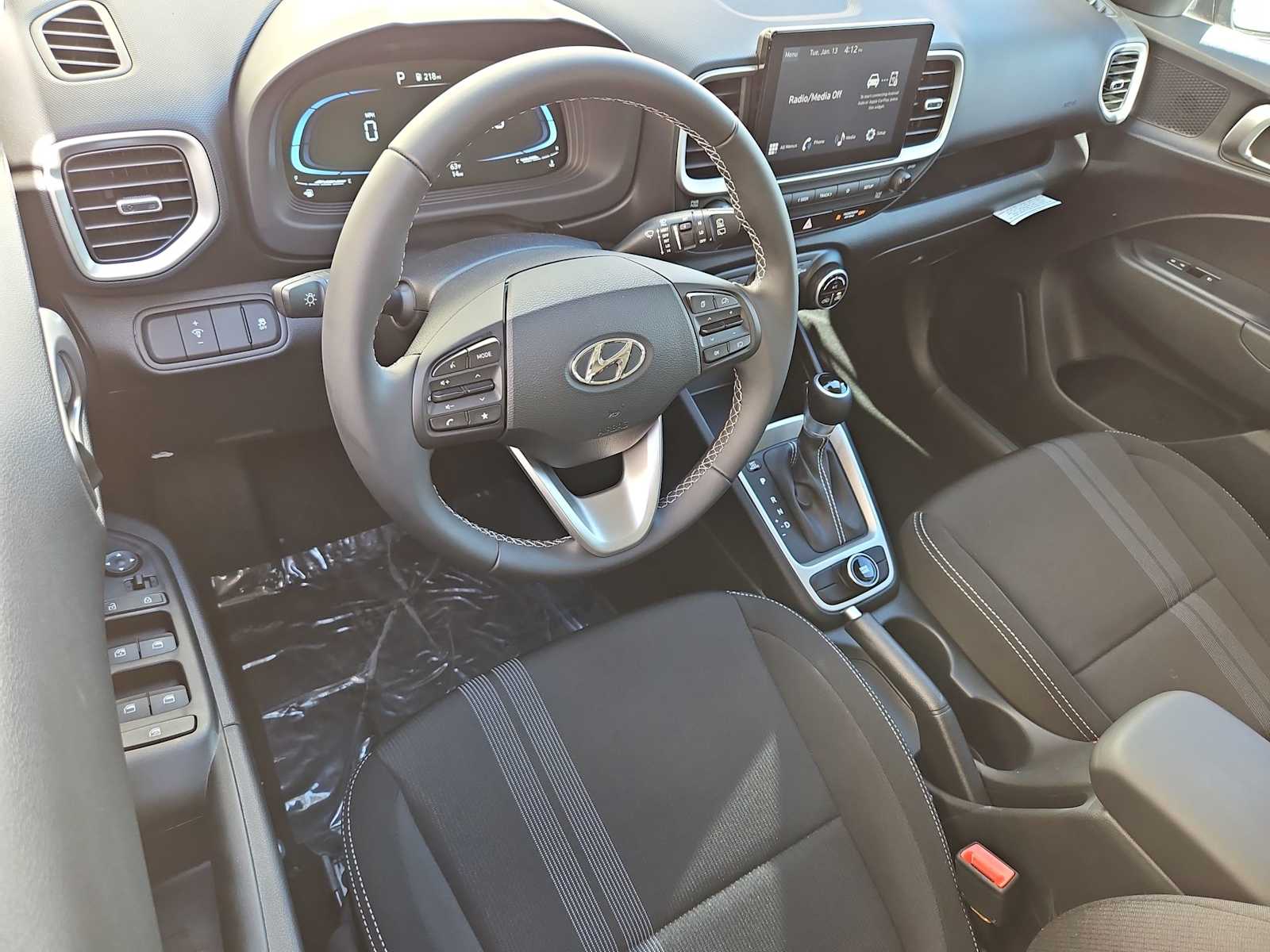 Thumbnail: 2025 Hyundai Venue - 10