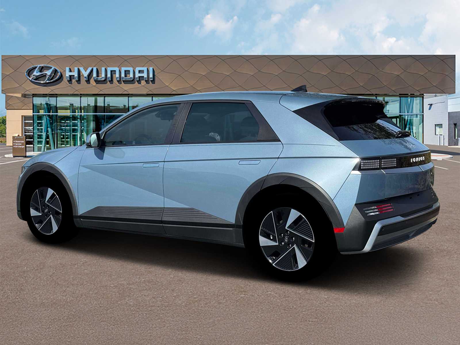 Thumbnail: 2026 Hyundai Ioniq 5 - 4