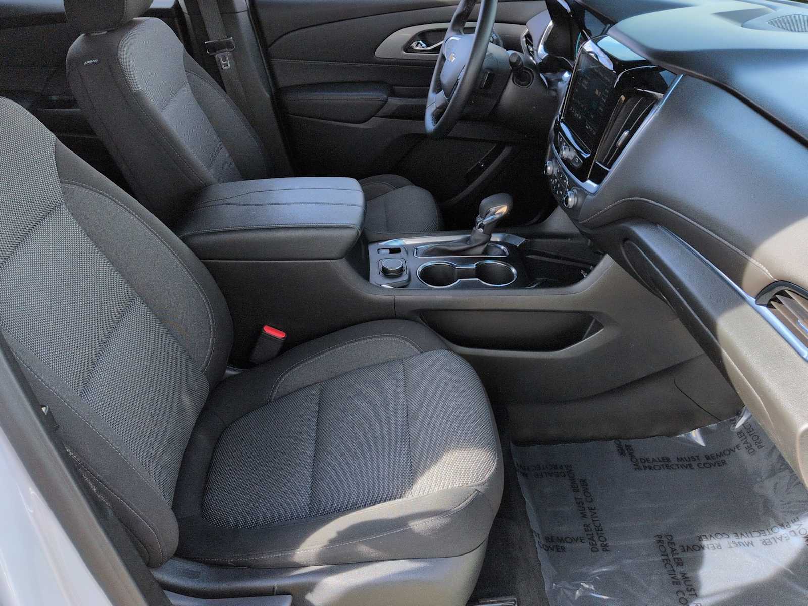 Thumbnail: 2023 Chevrolet Traverse - 22