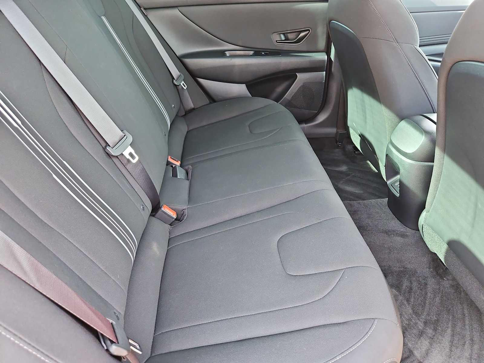 Thumbnail: 2025 Hyundai Elantra - 20