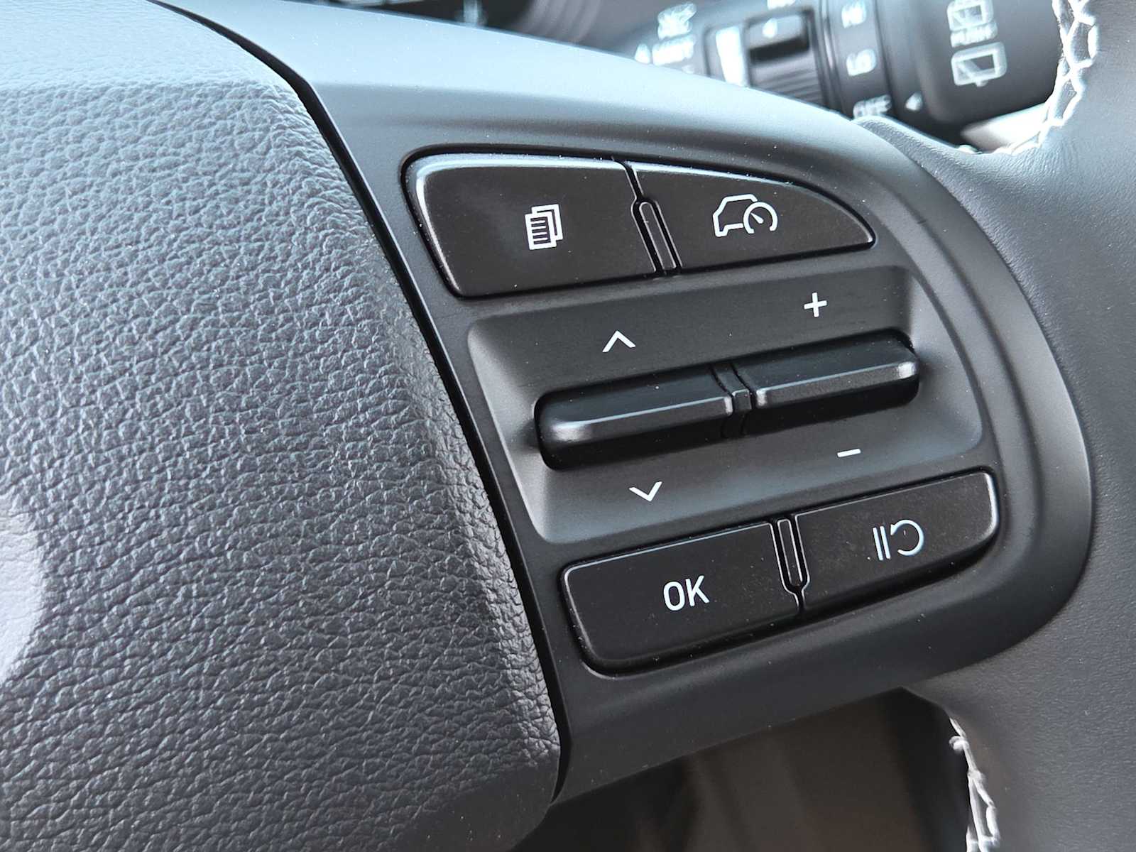 Thumbnail: 2025 Hyundai Venue - 22