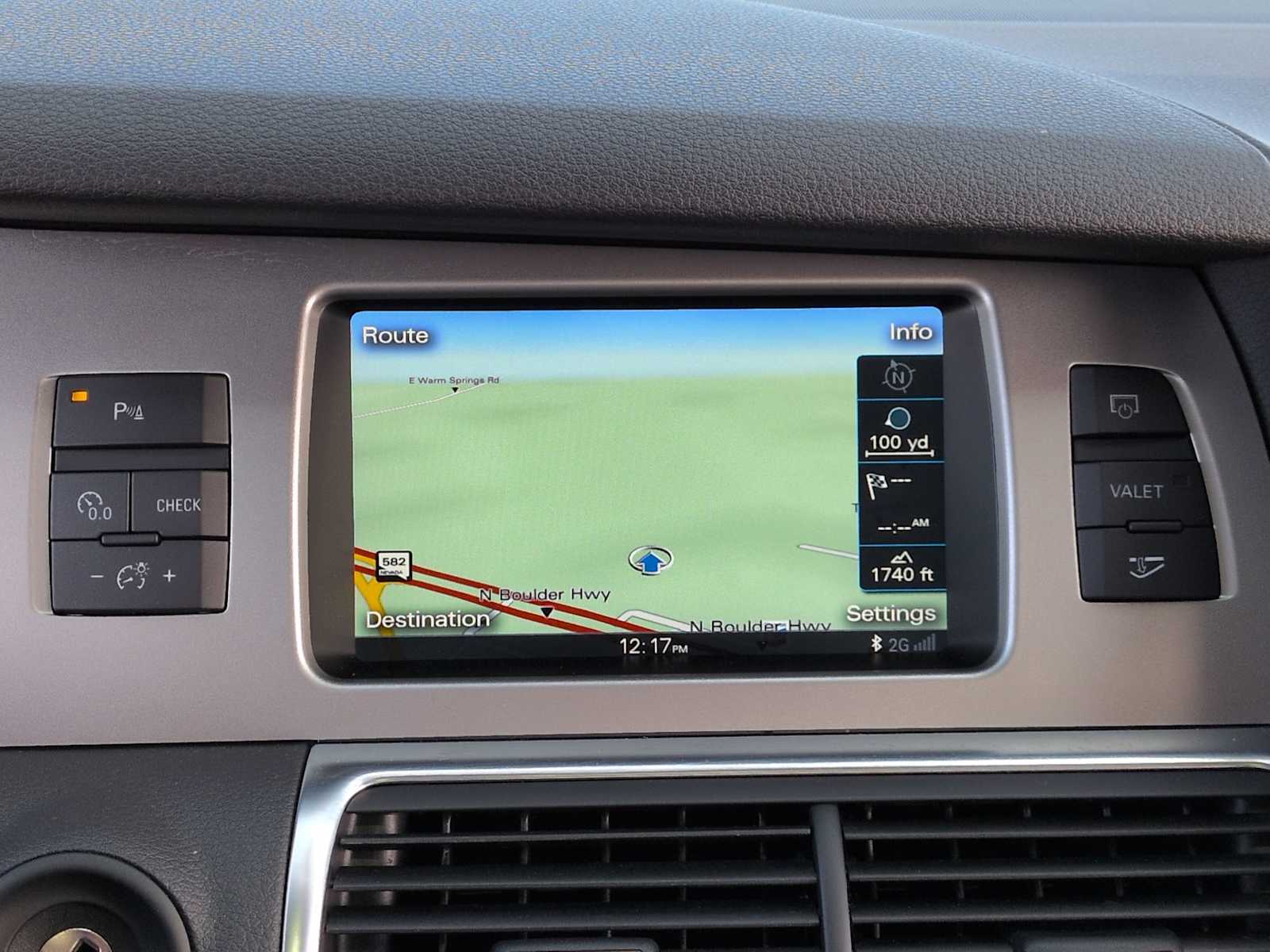 Thumbnail: 2015 Audi Q7 - 30