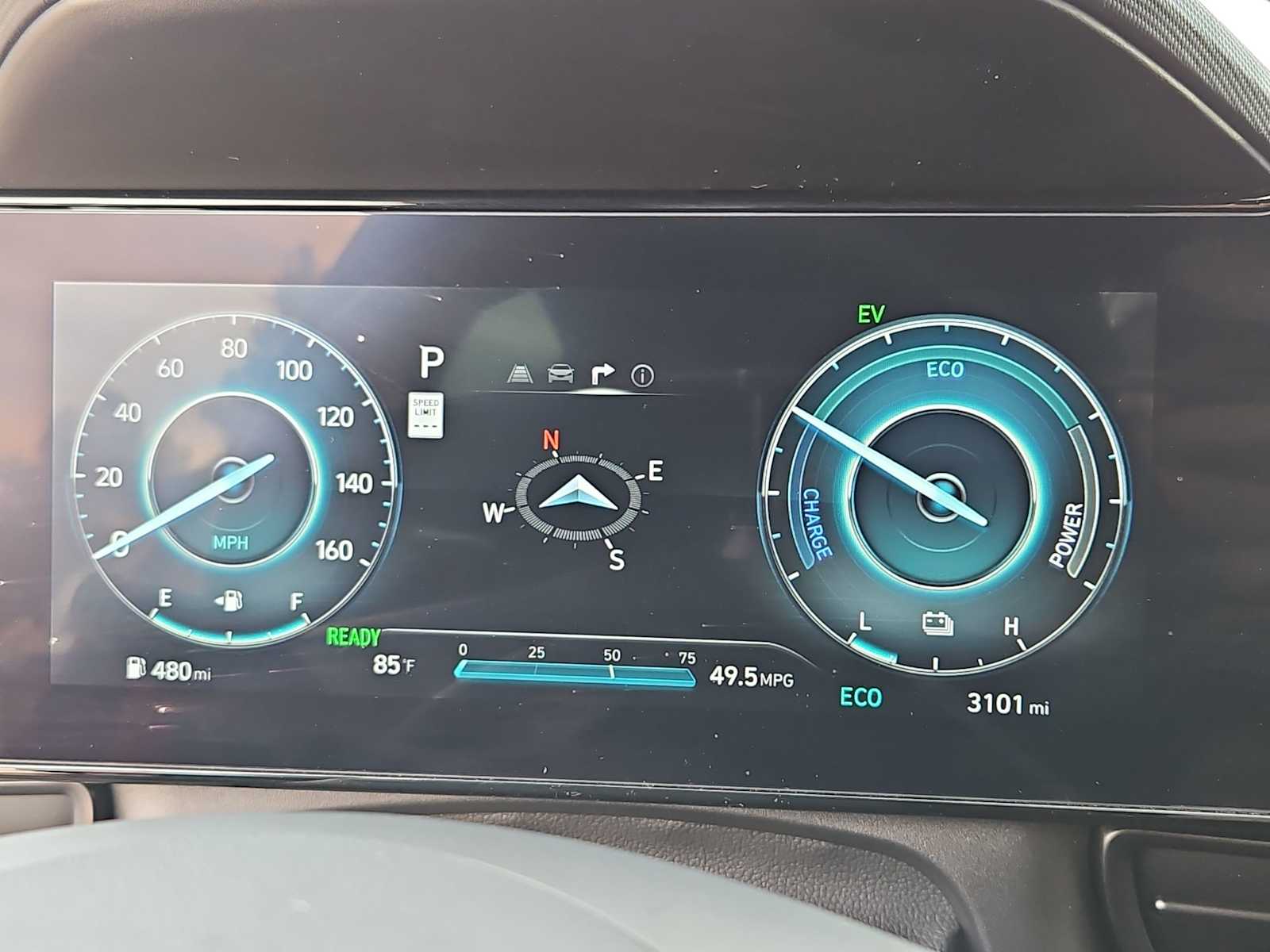 Thumbnail: 2025 Hyundai Elantra - 33