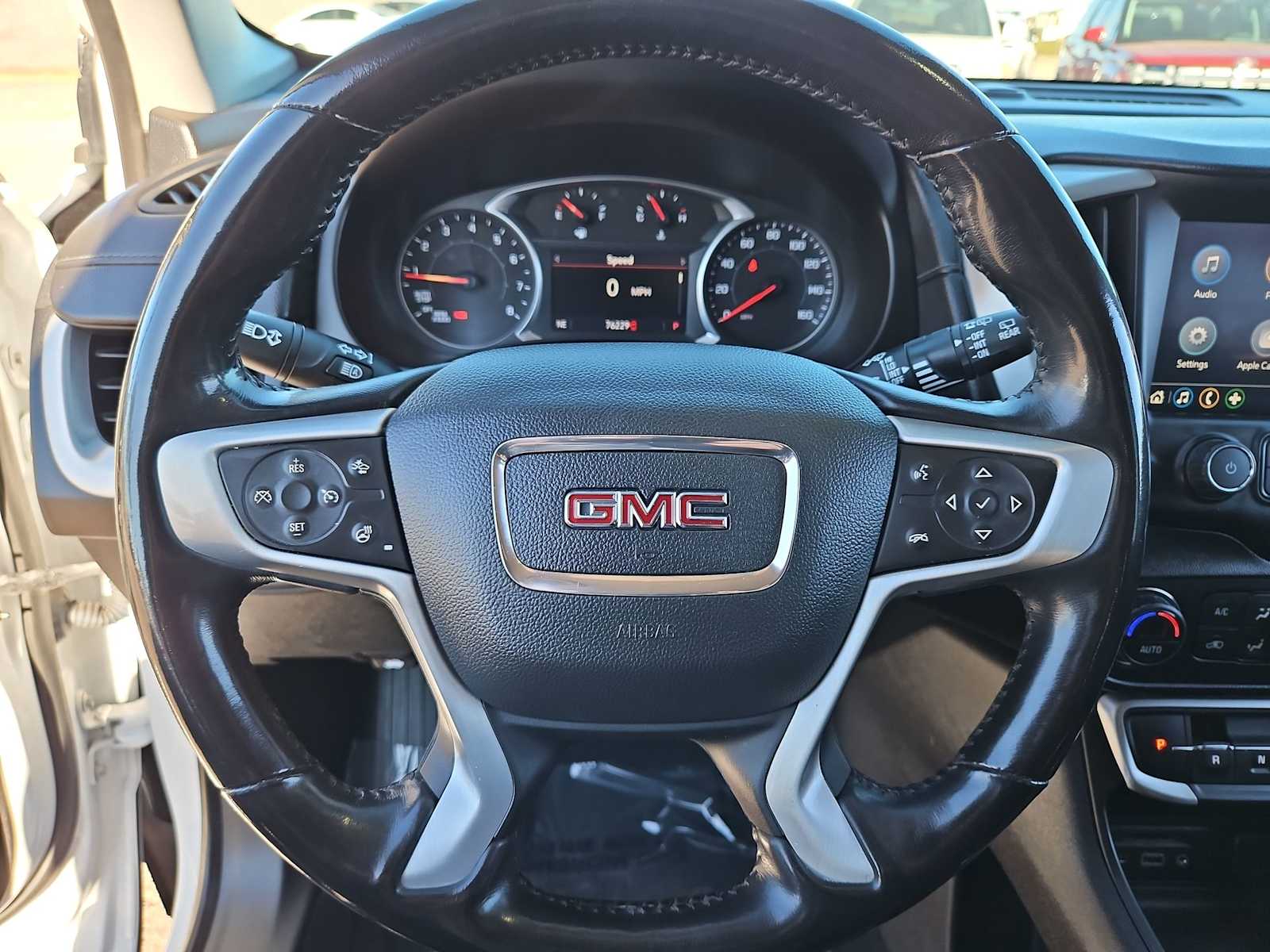 Thumbnail: 2022 GMC Terrain - 23