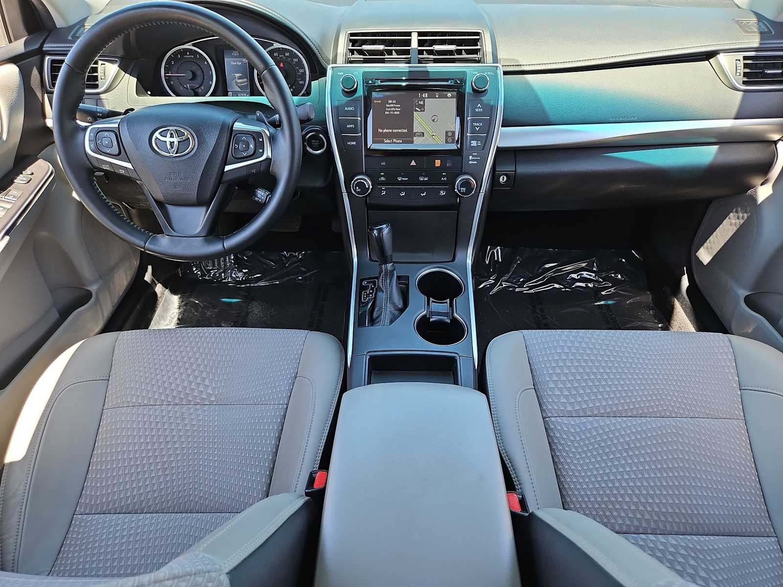Thumbnail: 2015 Toyota Camry - 15